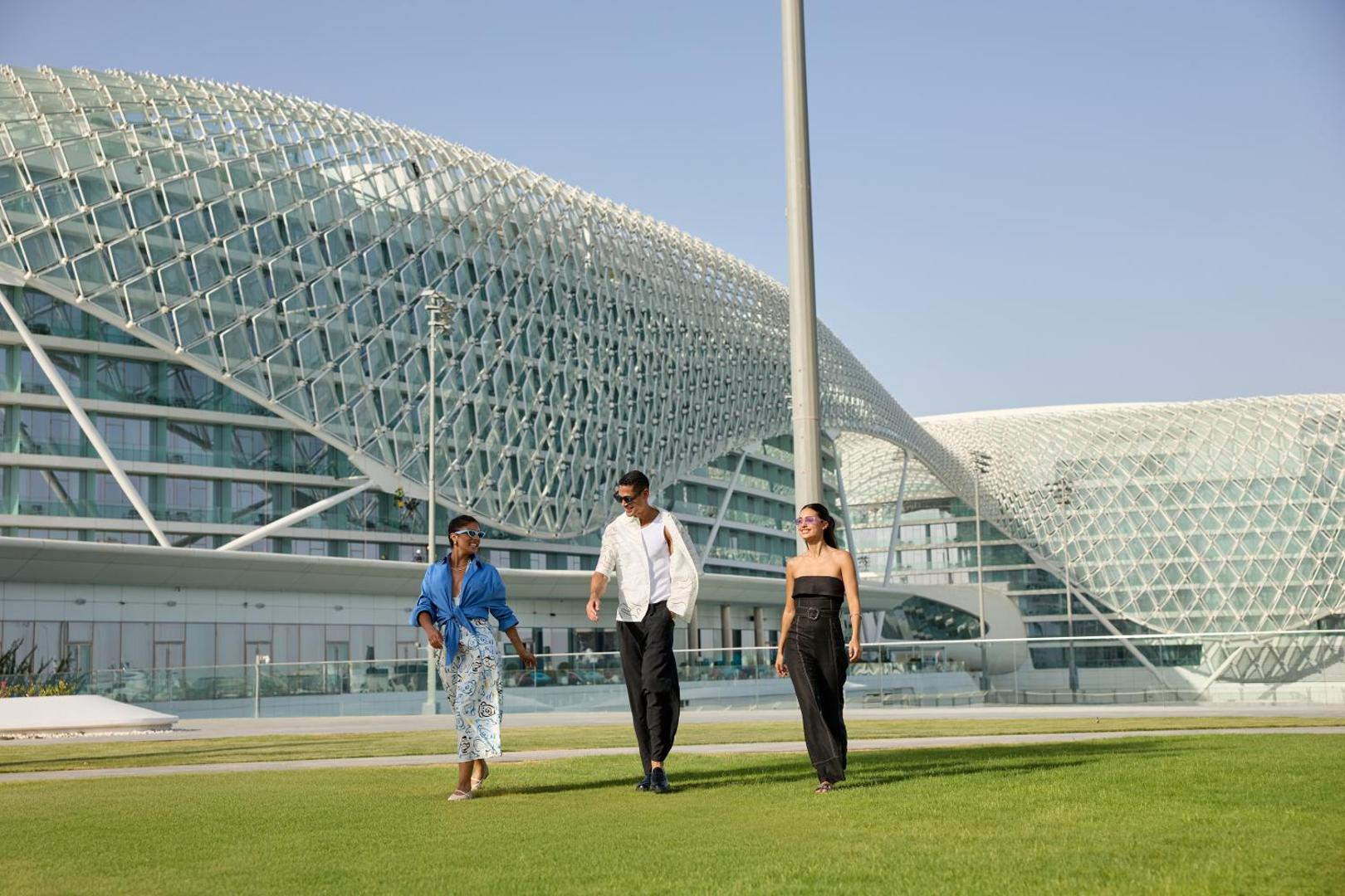 W Abu Dhabi - Yas Island W Abu Dhabi - Yas Island