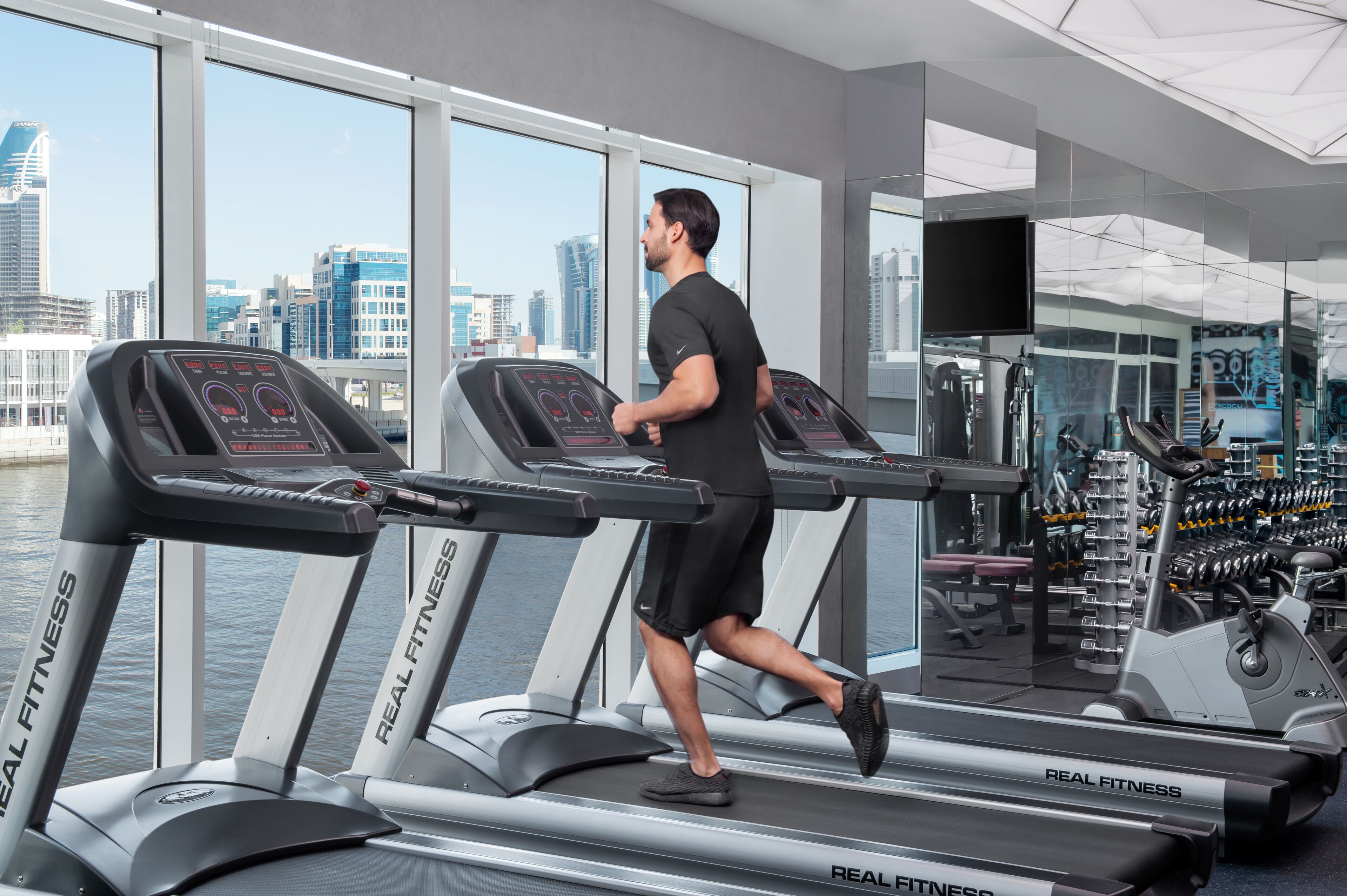 Grand Mercure Business Bay