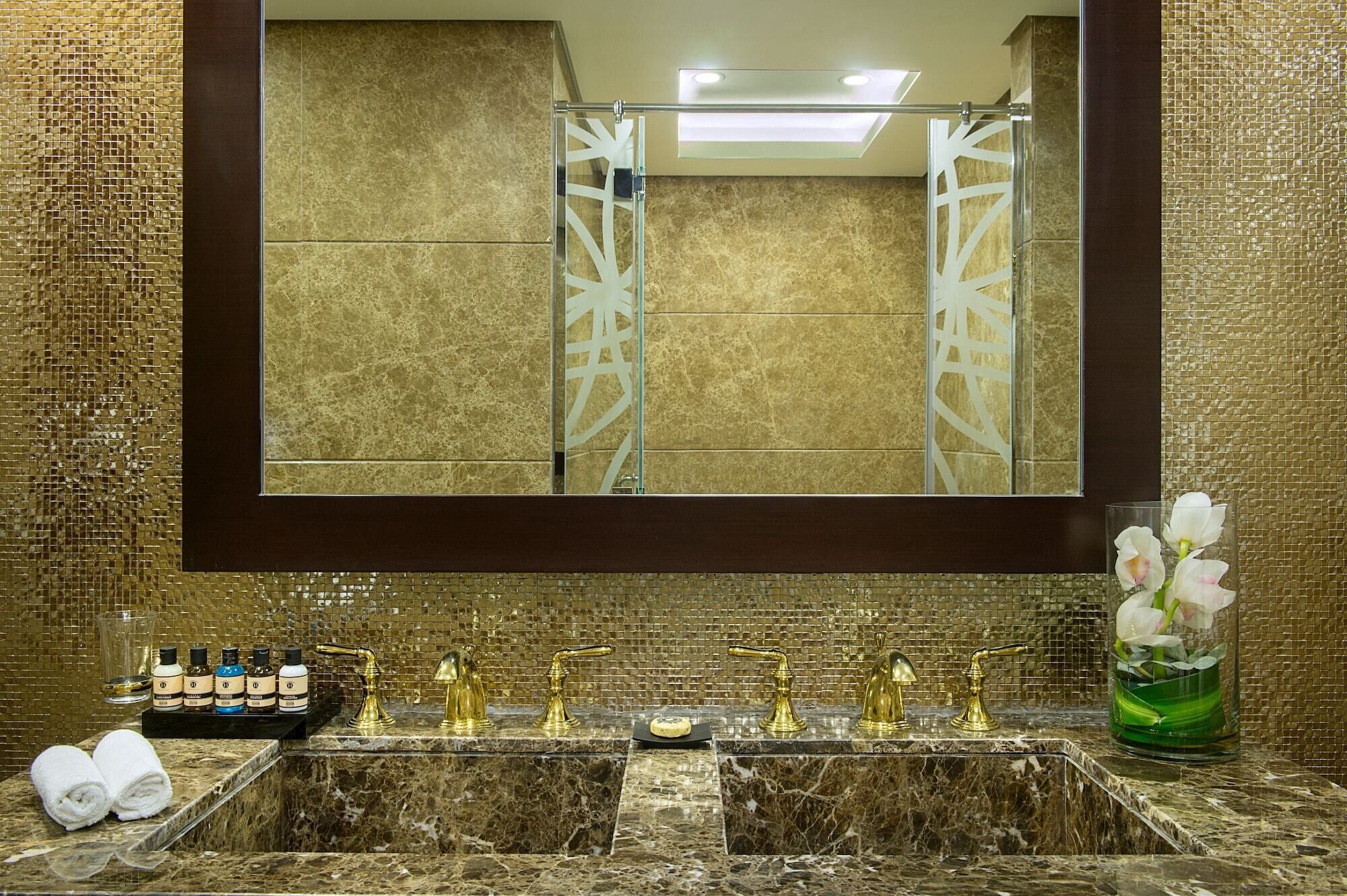 Grand Mercure Business Bay