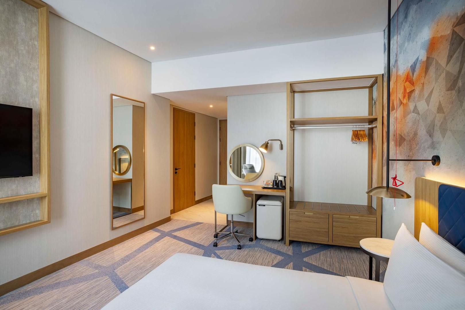 Hilton Garden Inn Dubai Business Bay Hilton Garden Inn Dubai Business Bay