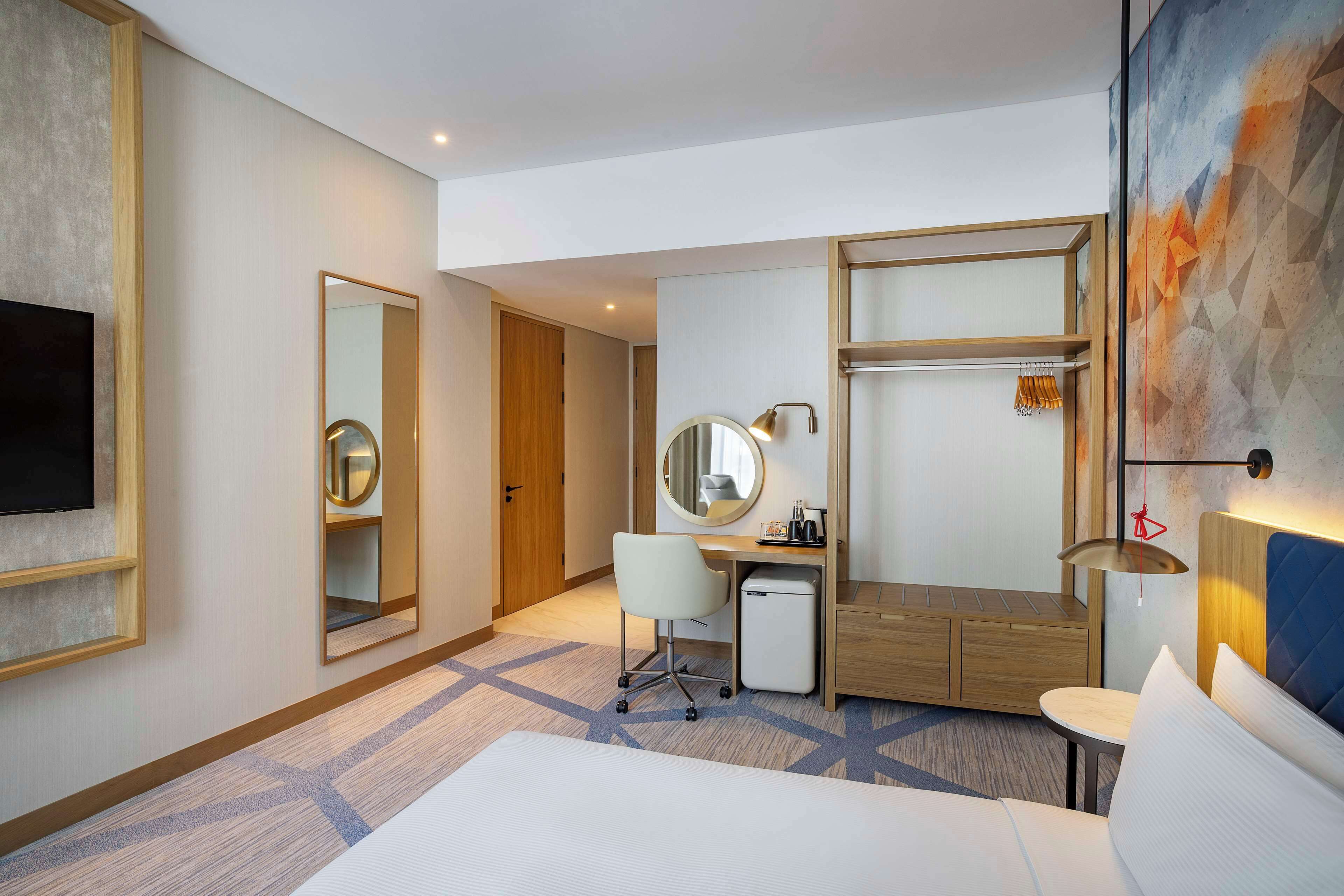 Hilton Garden Inn Dubai Business Bay Hilton Garden Inn Dubai Business Bay