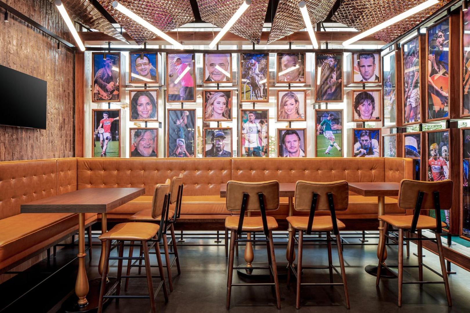 Holiday Inn & Suites Dubai Science Park Holiday Inn & Suites Dubai Science Park