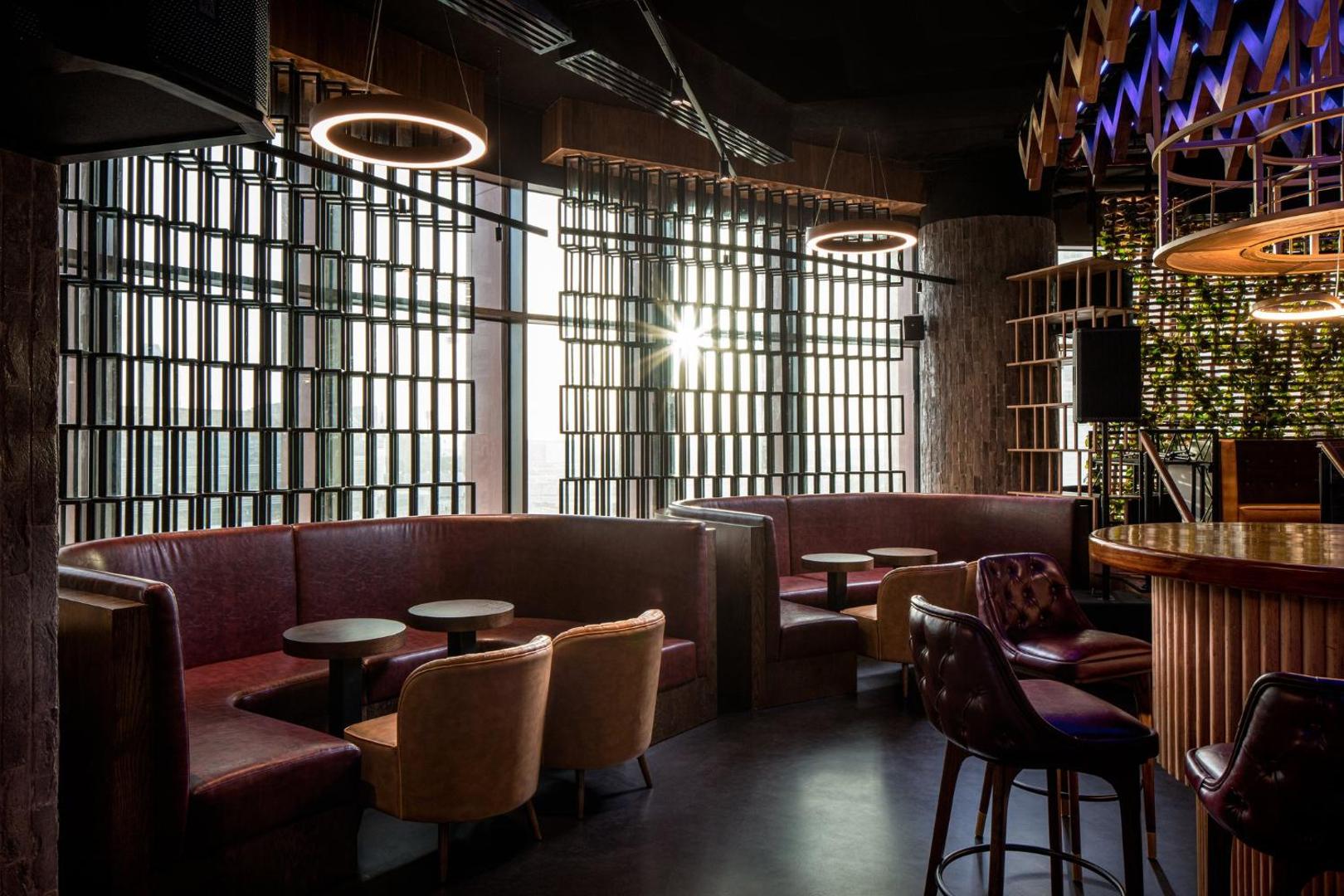 Holiday Inn & Suites Dubai Science Park Holiday Inn & Suites Dubai Science Park