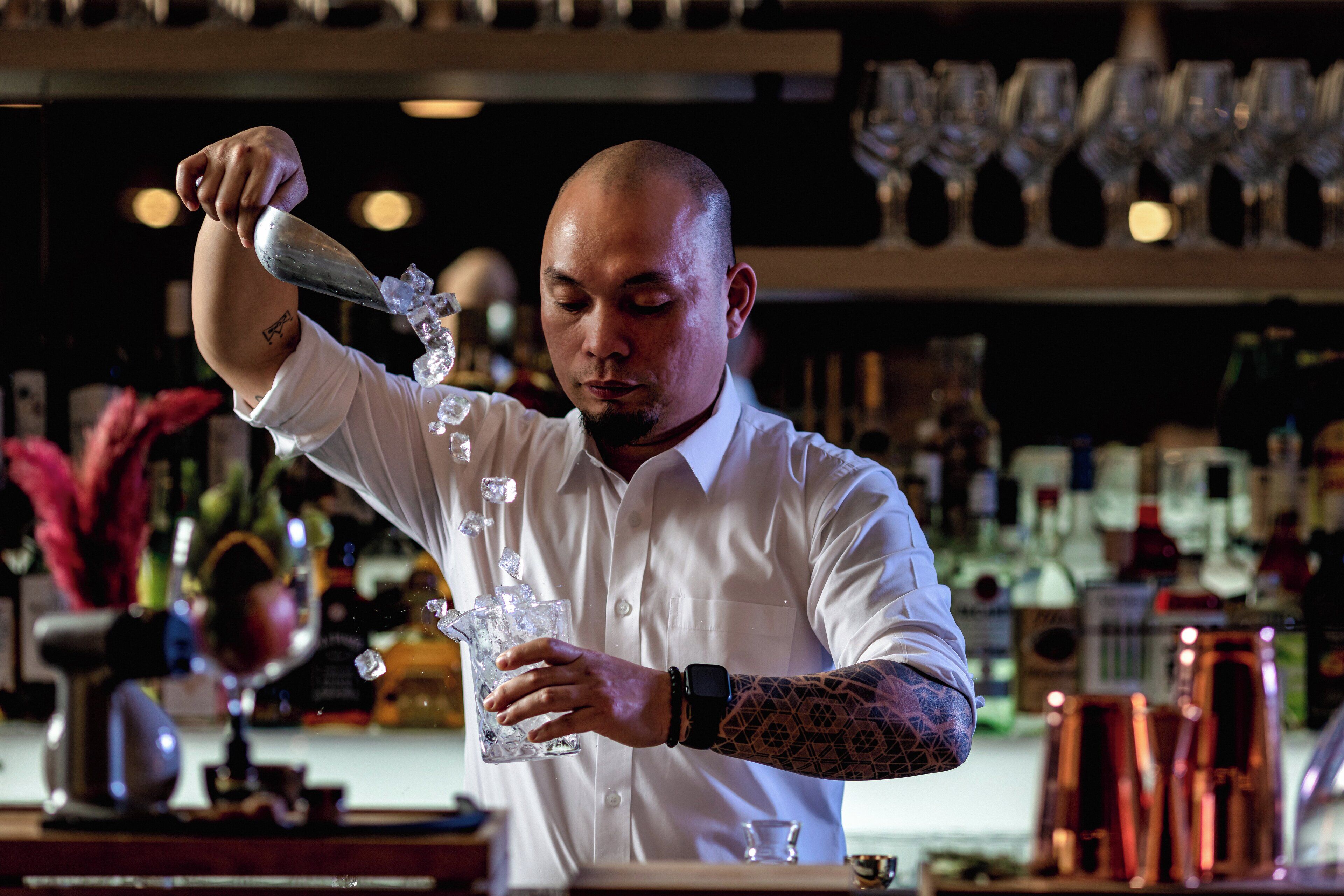 Holiday Inn & Suites Dubai Science Park Holiday Inn & Suites Dubai Science Park