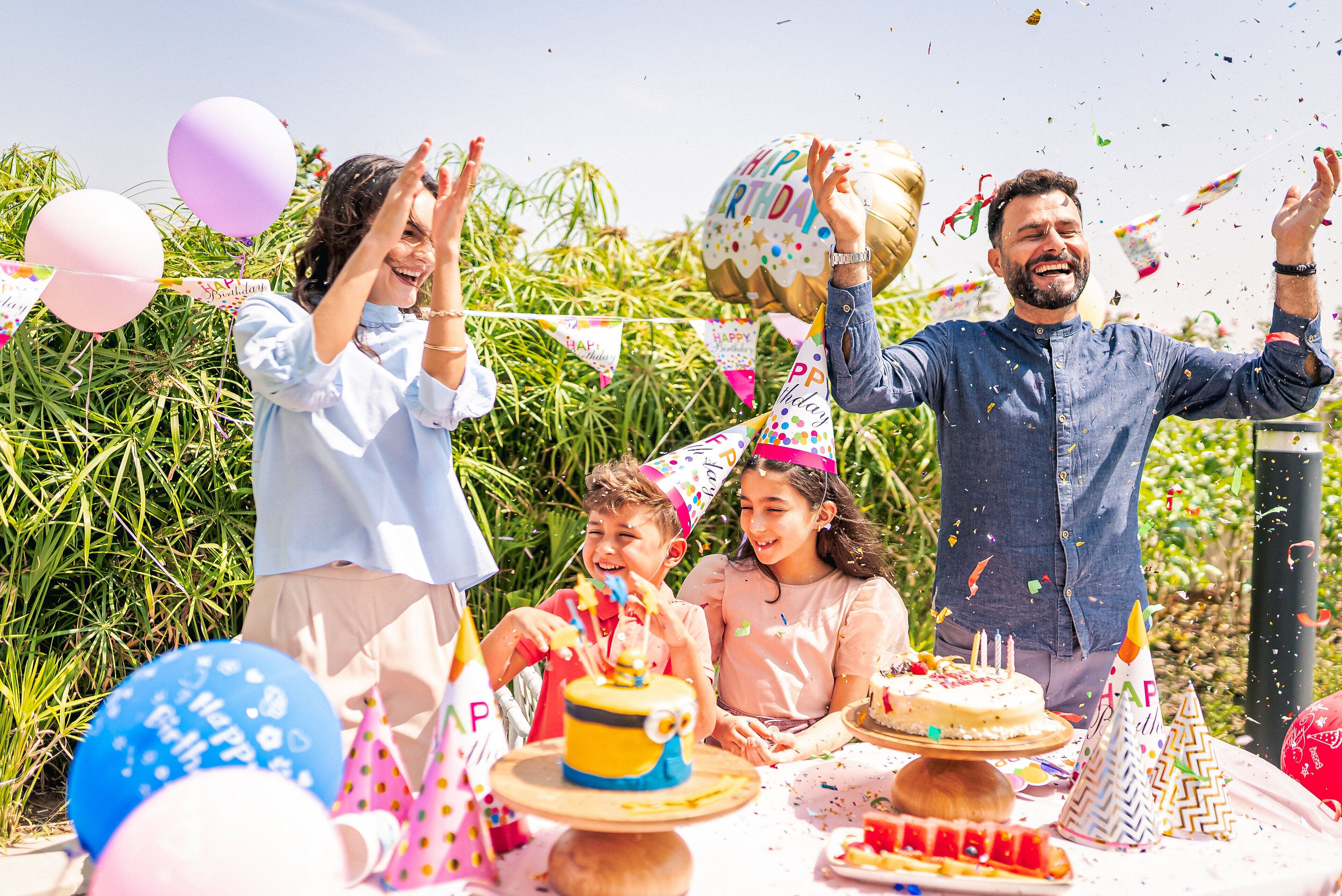 Holiday Inn & Suites Dubai Science Park Holiday Inn & Suites Dubai Science Park