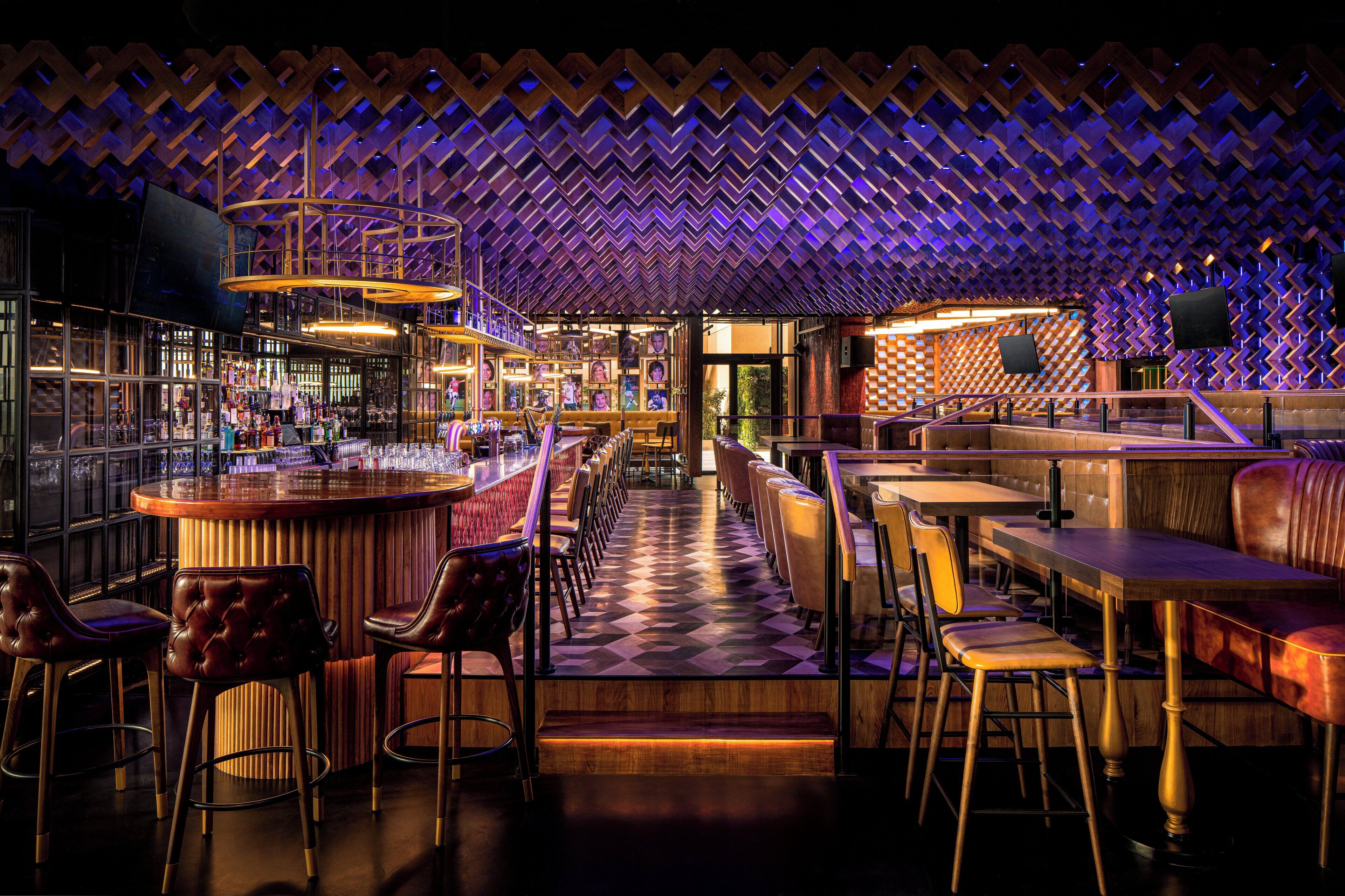 Holiday Inn & Suites Dubai Science Park Holiday Inn & Suites Dubai Science Park