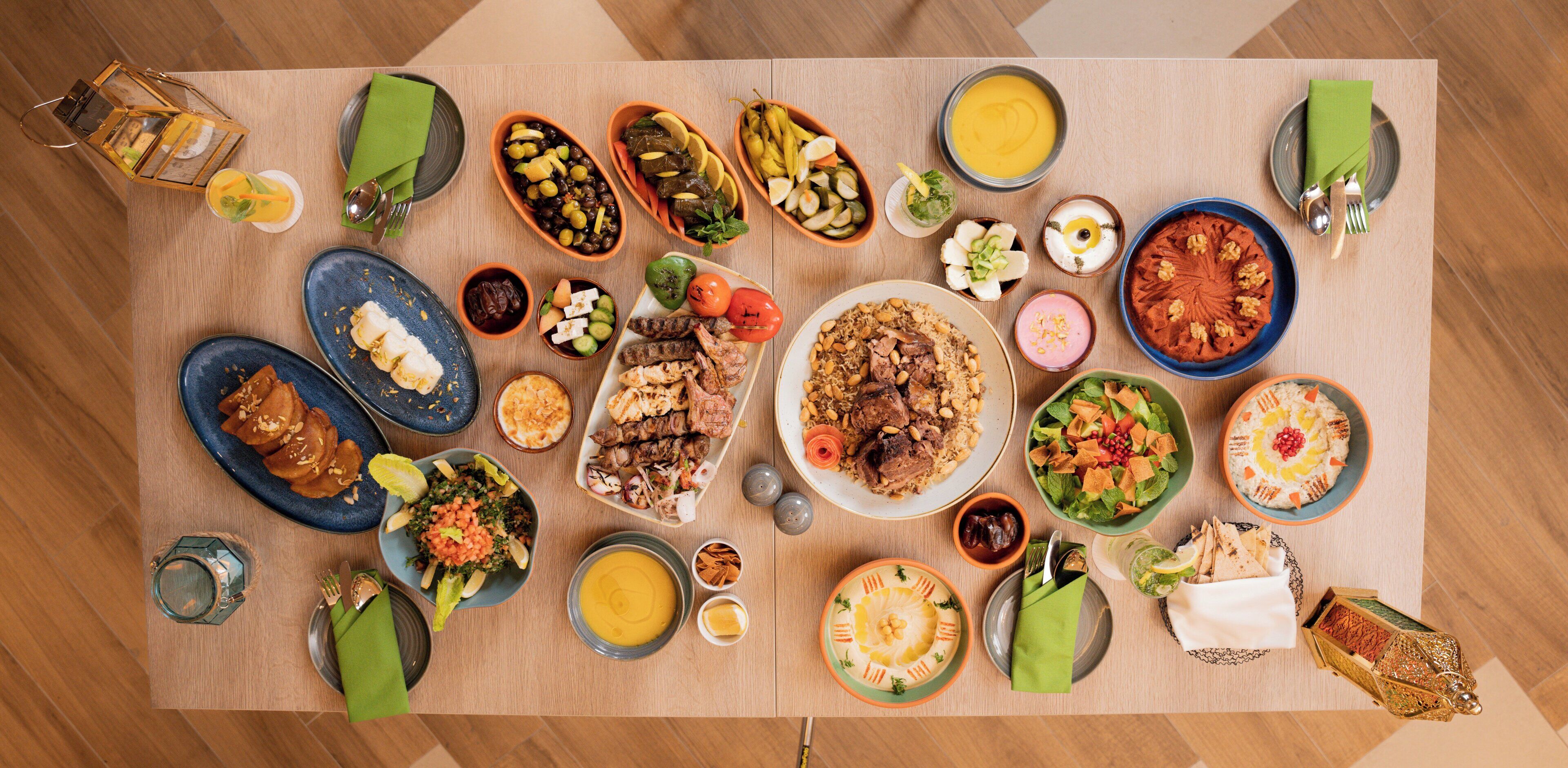 Holiday Inn & Suites Dubai Science Park Holiday Inn & Suites Dubai Science Park