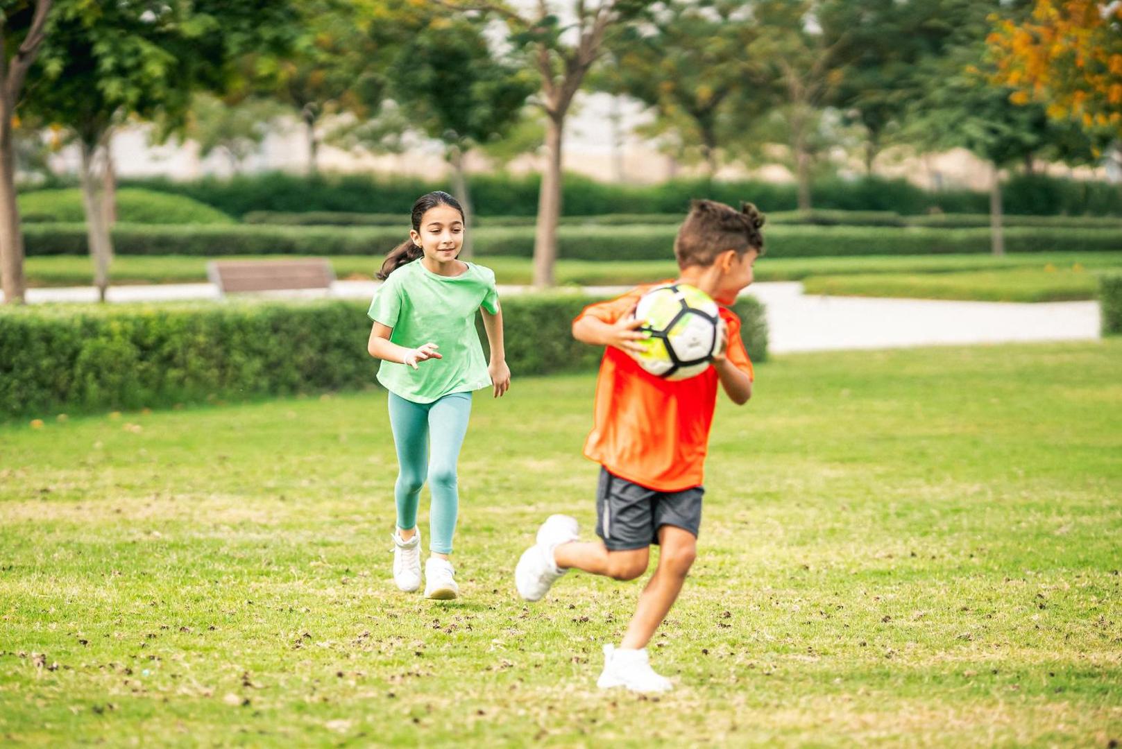 Holiday Inn & Suites Dubai Science Park Holiday Inn & Suites Dubai Science Park