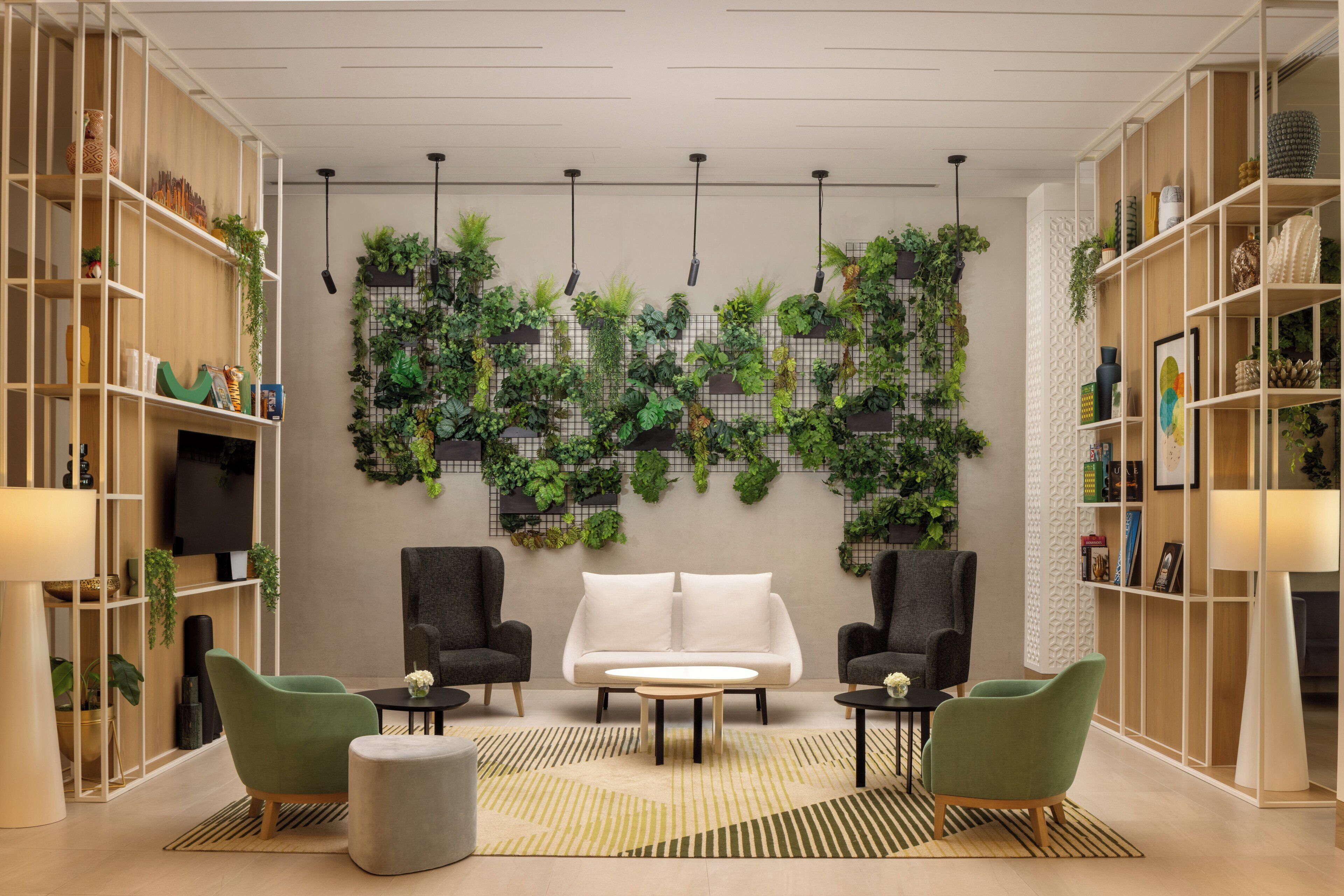 Holiday Inn Dubai Business Bay