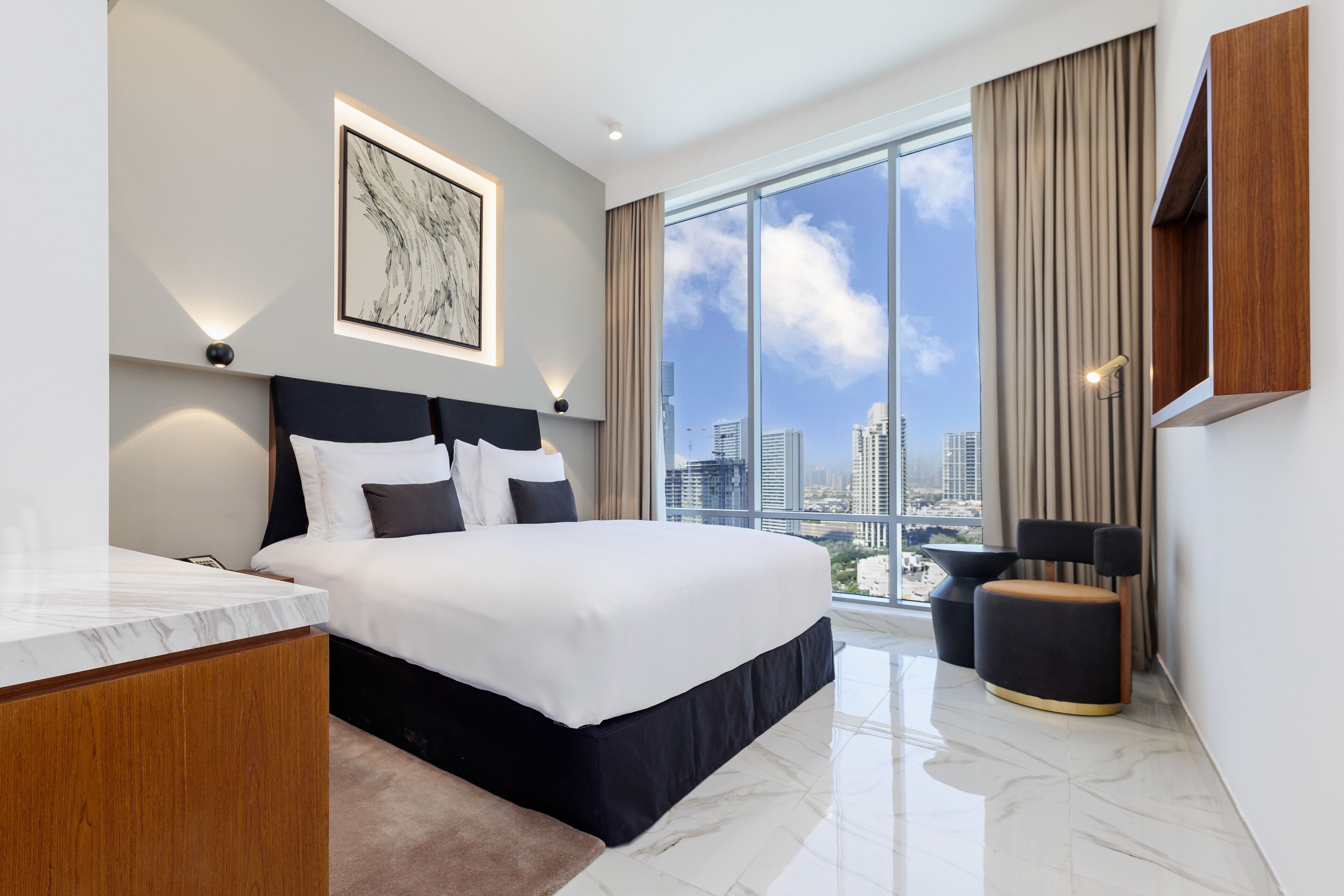 Holiday Inn Dubai Village Circle Holiday Inn Dubai Village Circle