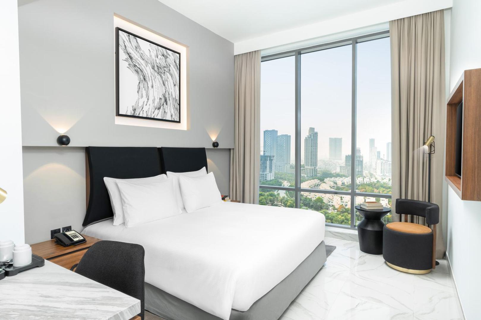 Holiday Inn Dubai Village Circle Holiday Inn Dubai Village Circle