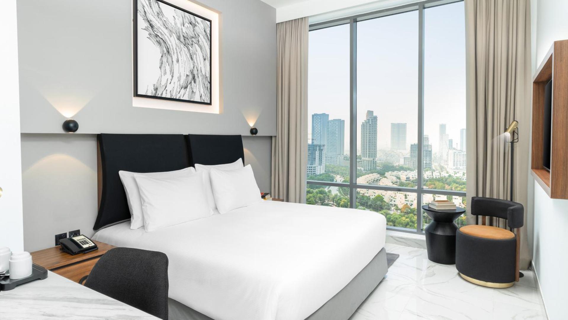 Holiday Inn Dubai Village Circle Holiday Inn Dubai Village Circle