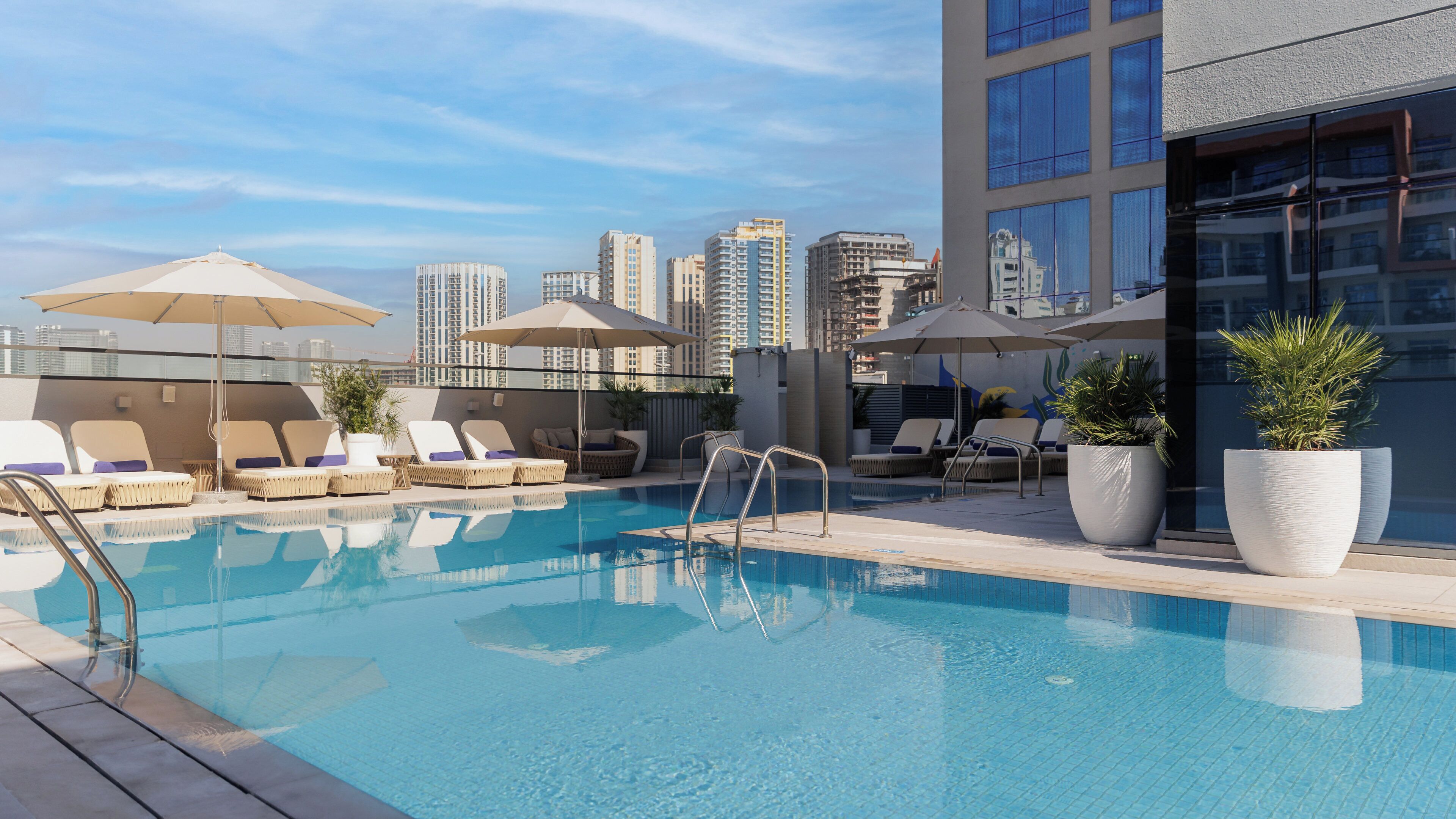 Holiday Inn Dubai Village Circle Holiday Inn Dubai Village Circle