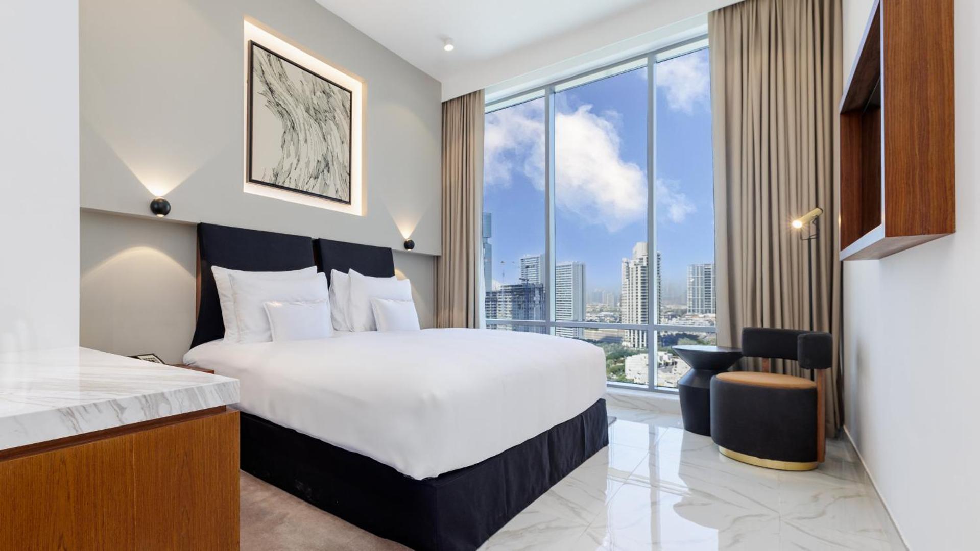 Holiday Inn Dubai Village Circle Holiday Inn Dubai Village Circle