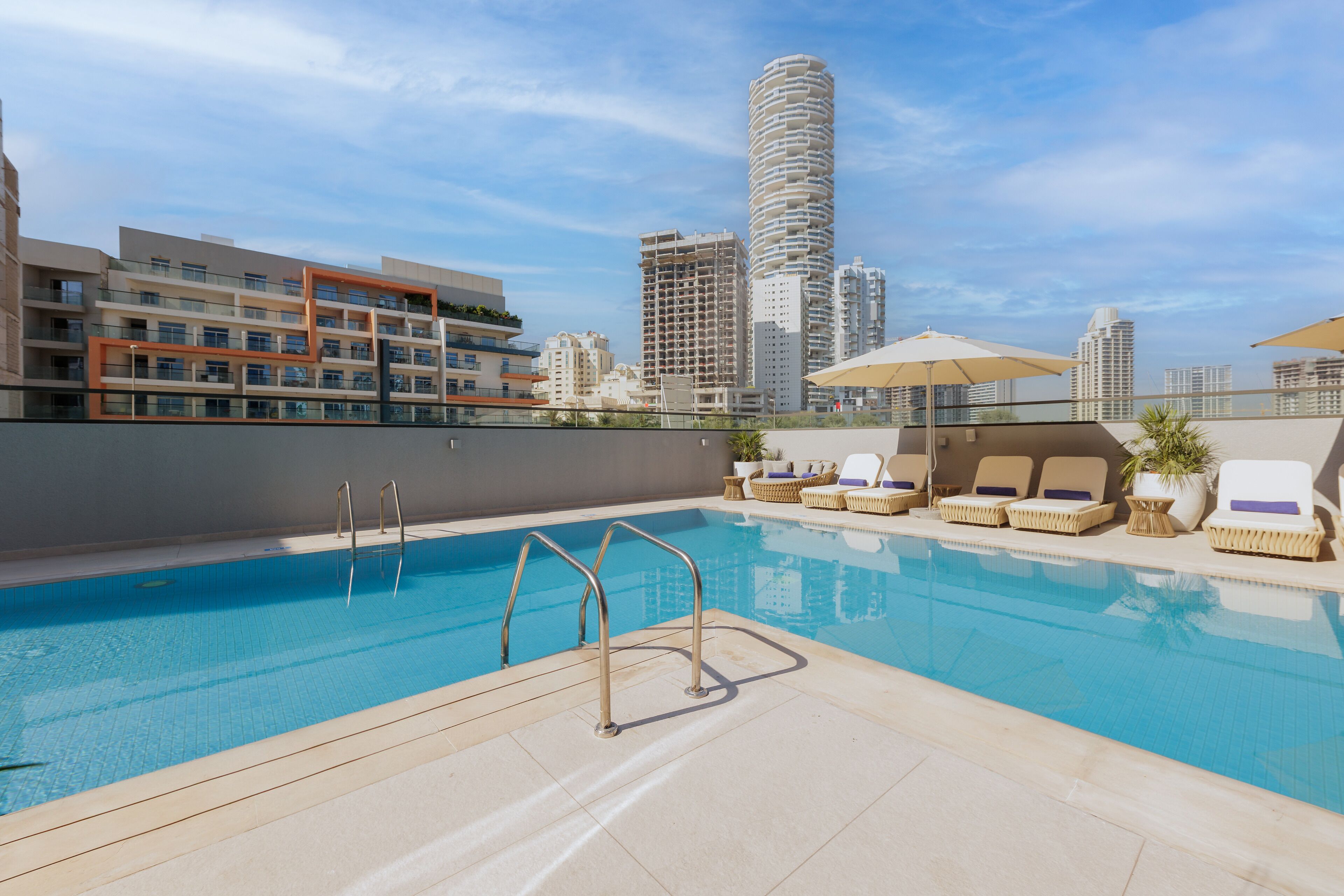 Holiday Inn Dubai Village Circle Holiday Inn Dubai Village Circle