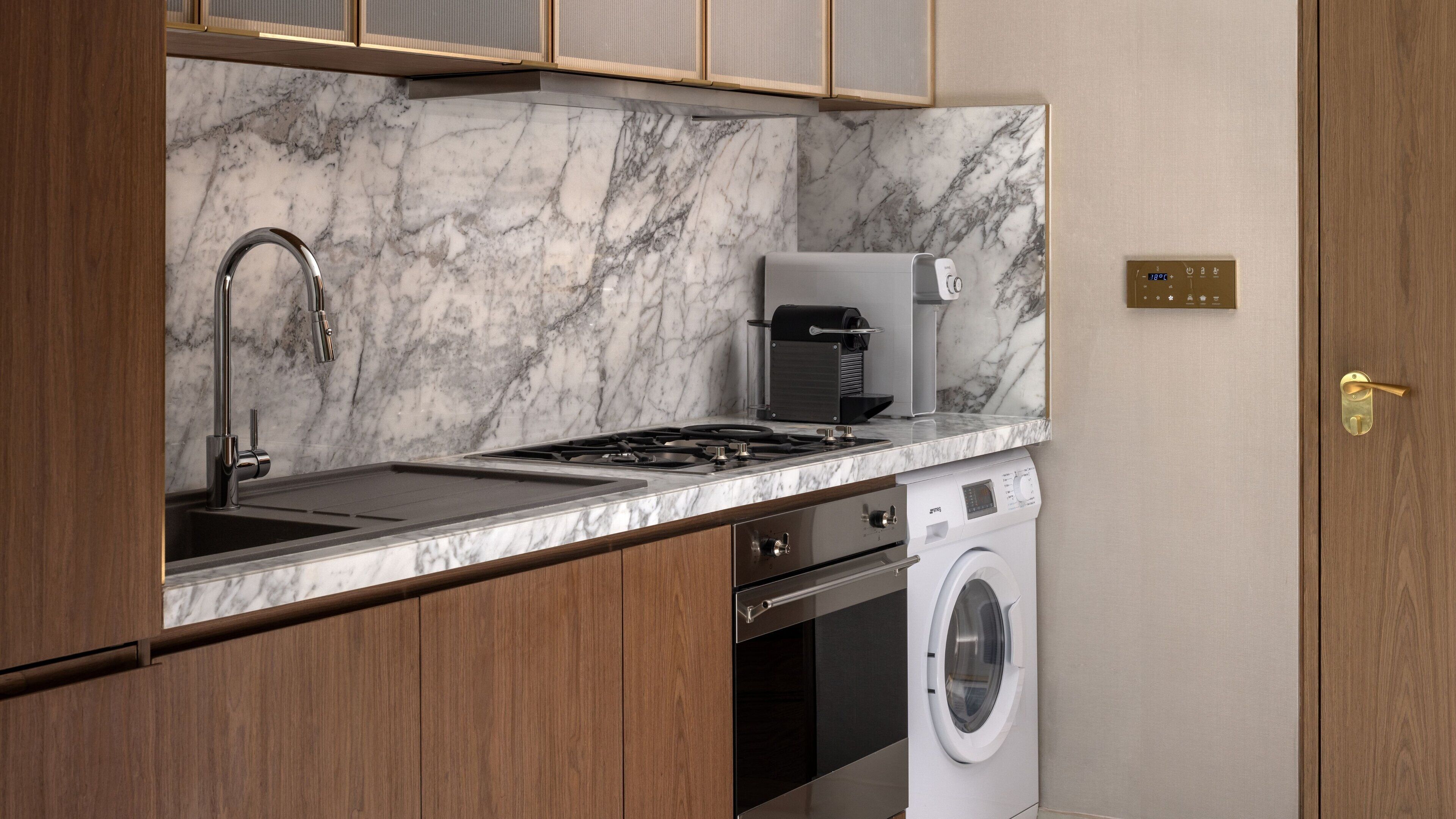 Intercontinental Residences Dubai Business Bay