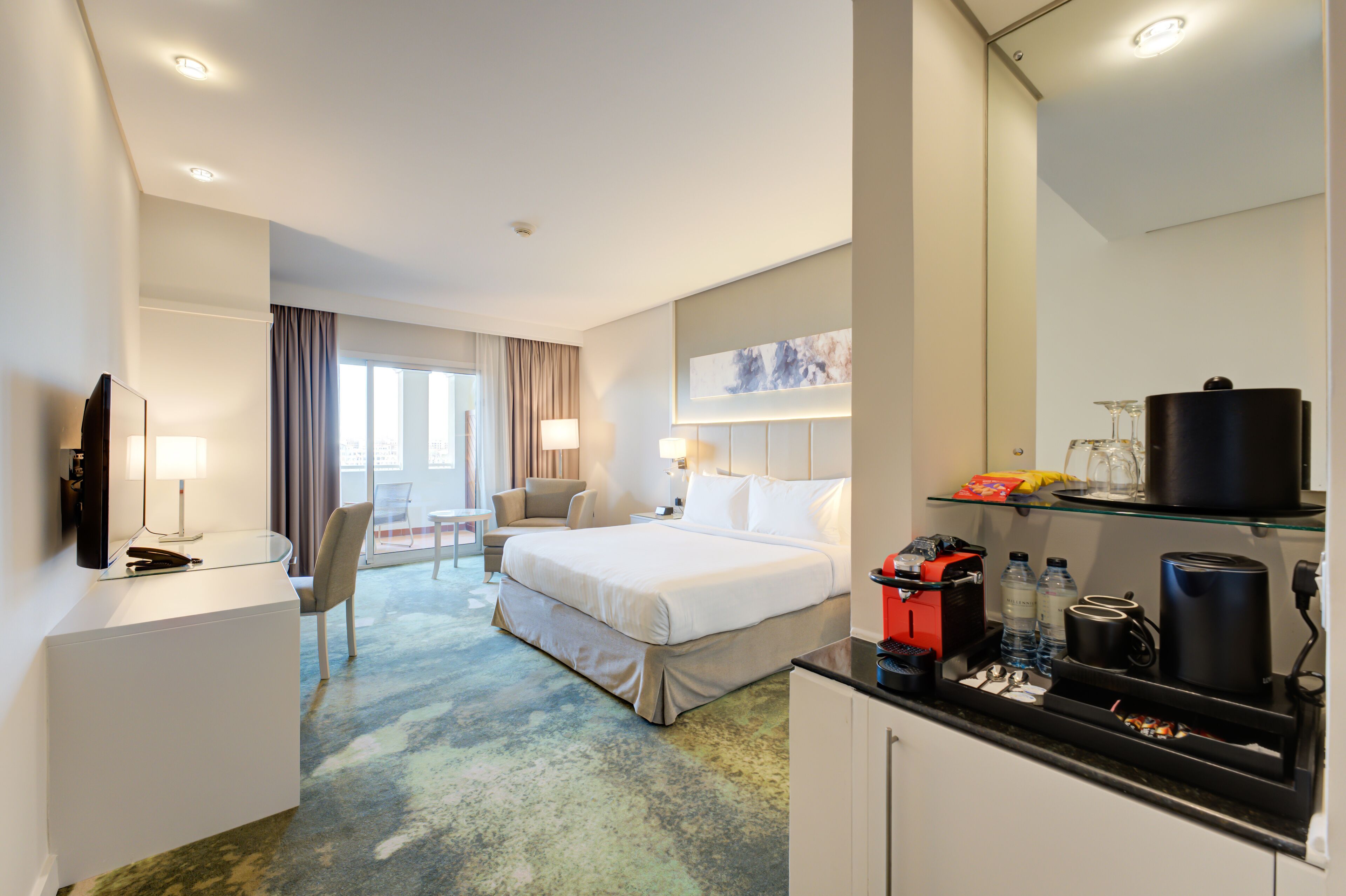 Millennium Lakeview Hotel Millennium Lakeview Hotel