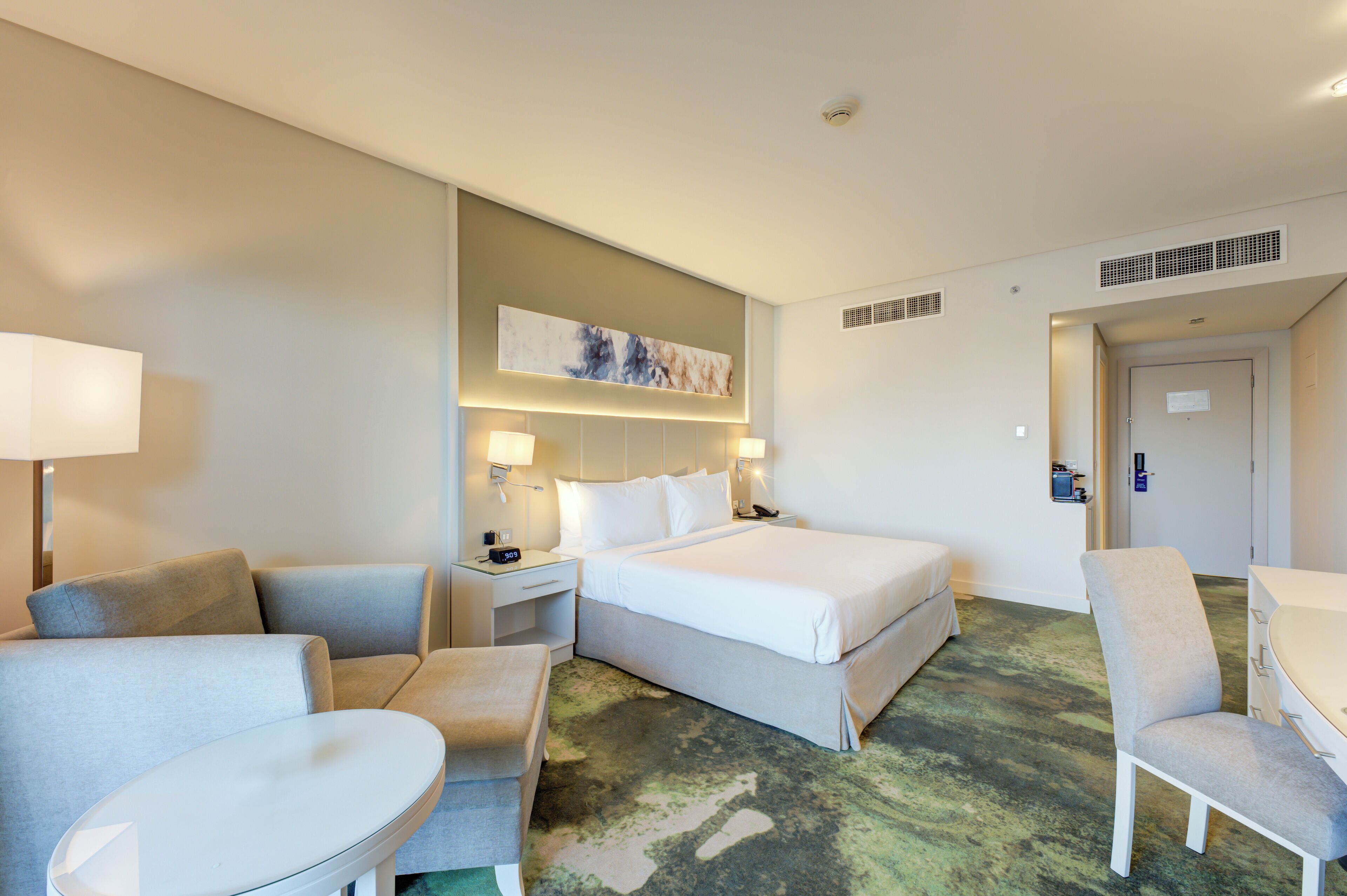 Millennium Lakeview Hotel Millennium Lakeview Hotel