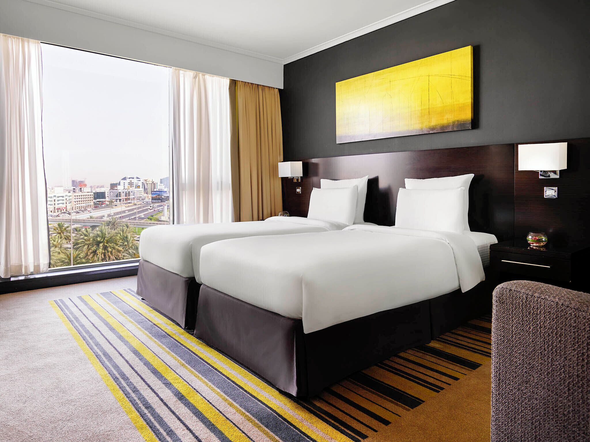 Pullman Dubai Creek City Centre Hotel