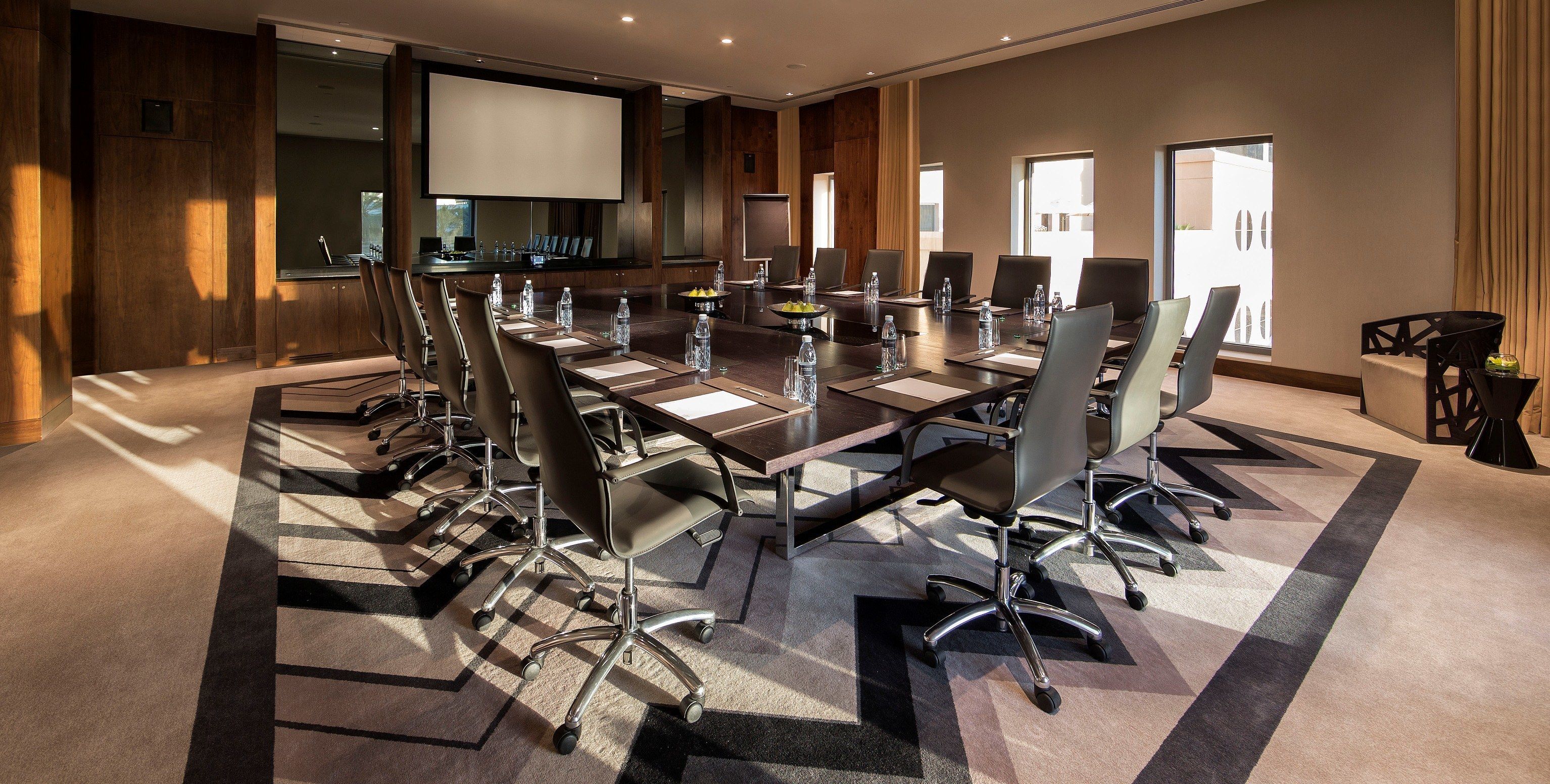 Pullman Dubai Creek City Centre Hotel