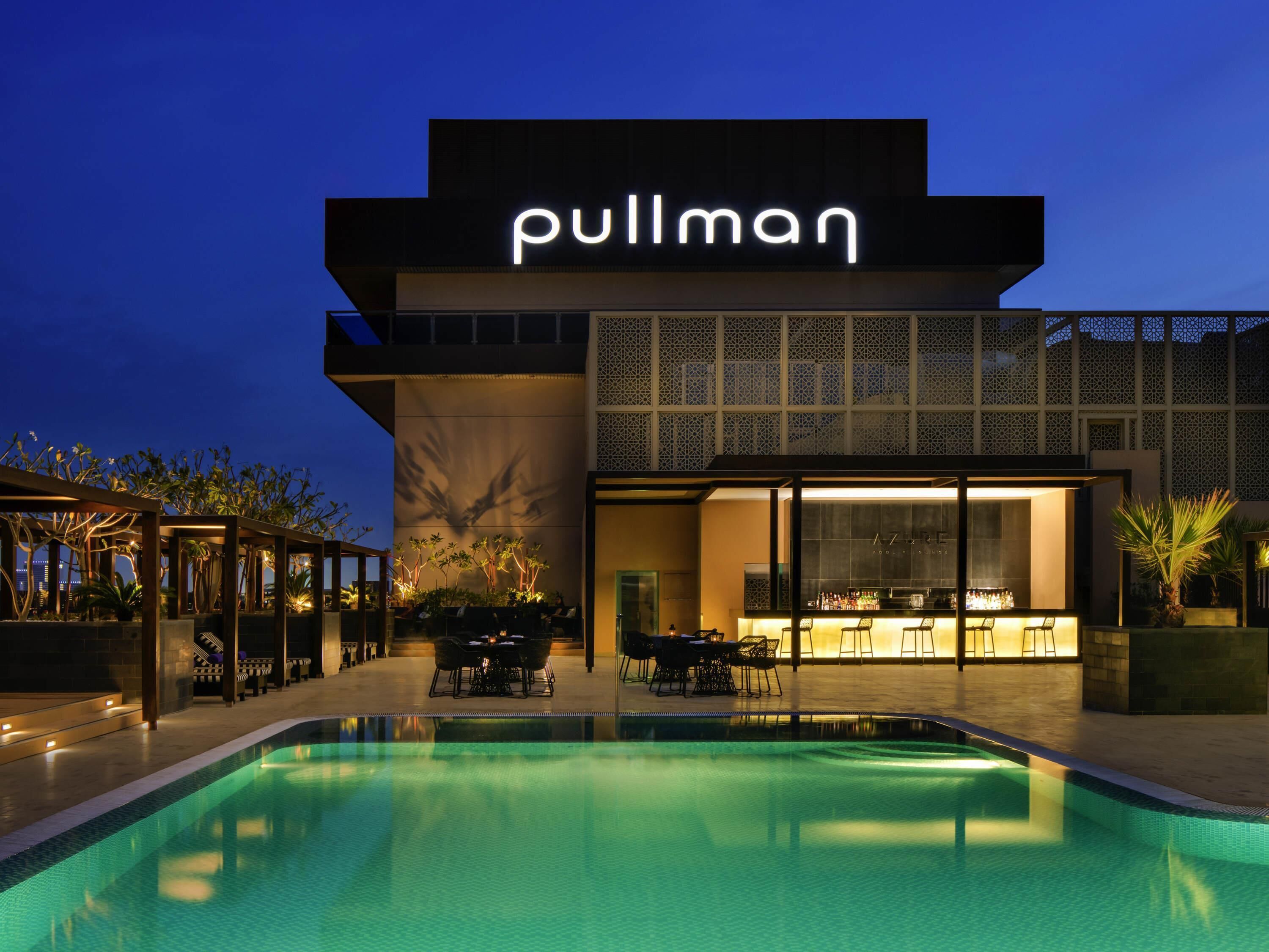 Pullman Dubai Creek City Centre Hotel