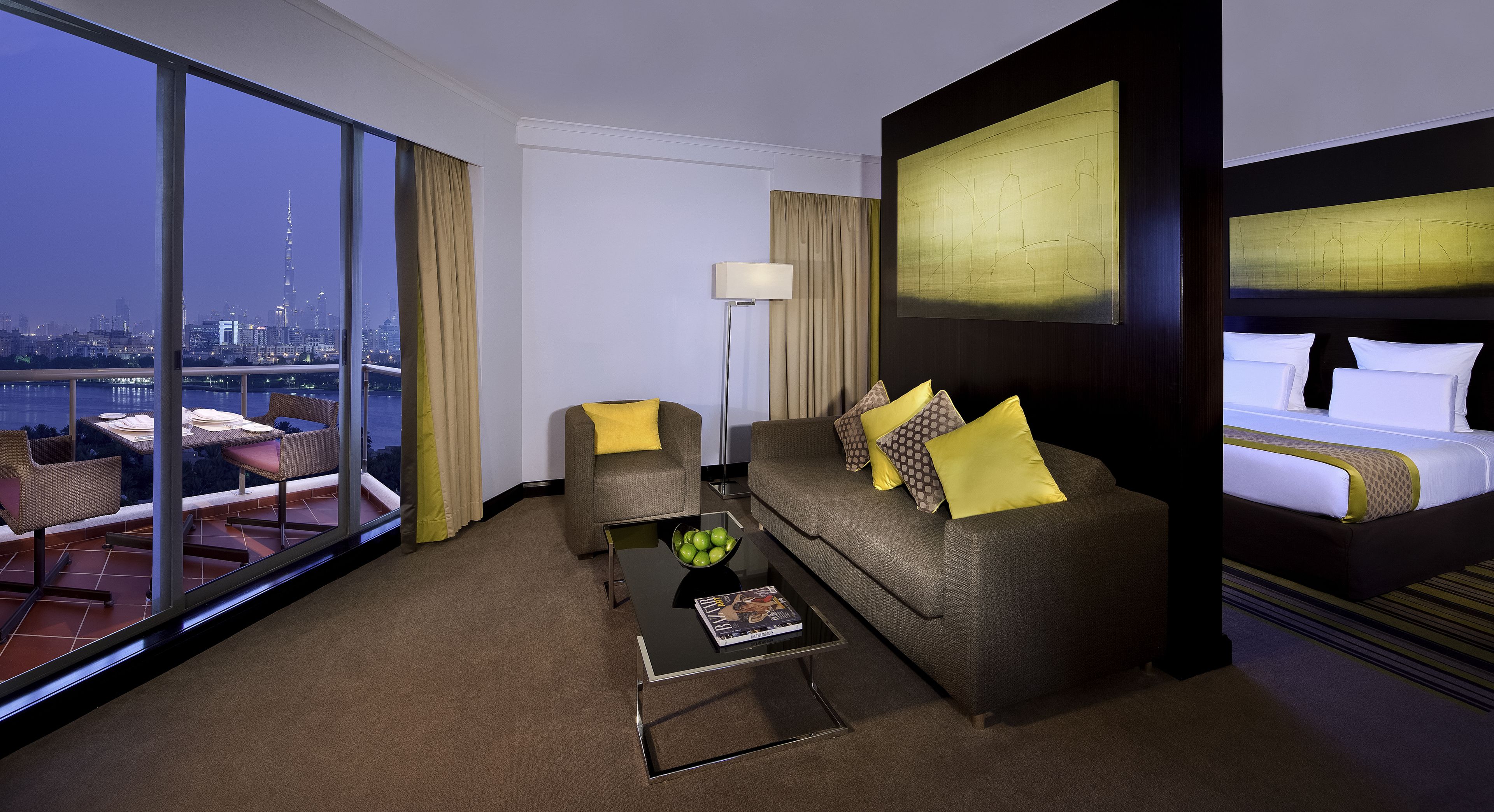 Pullman Dubai Creek City Centre Hotel