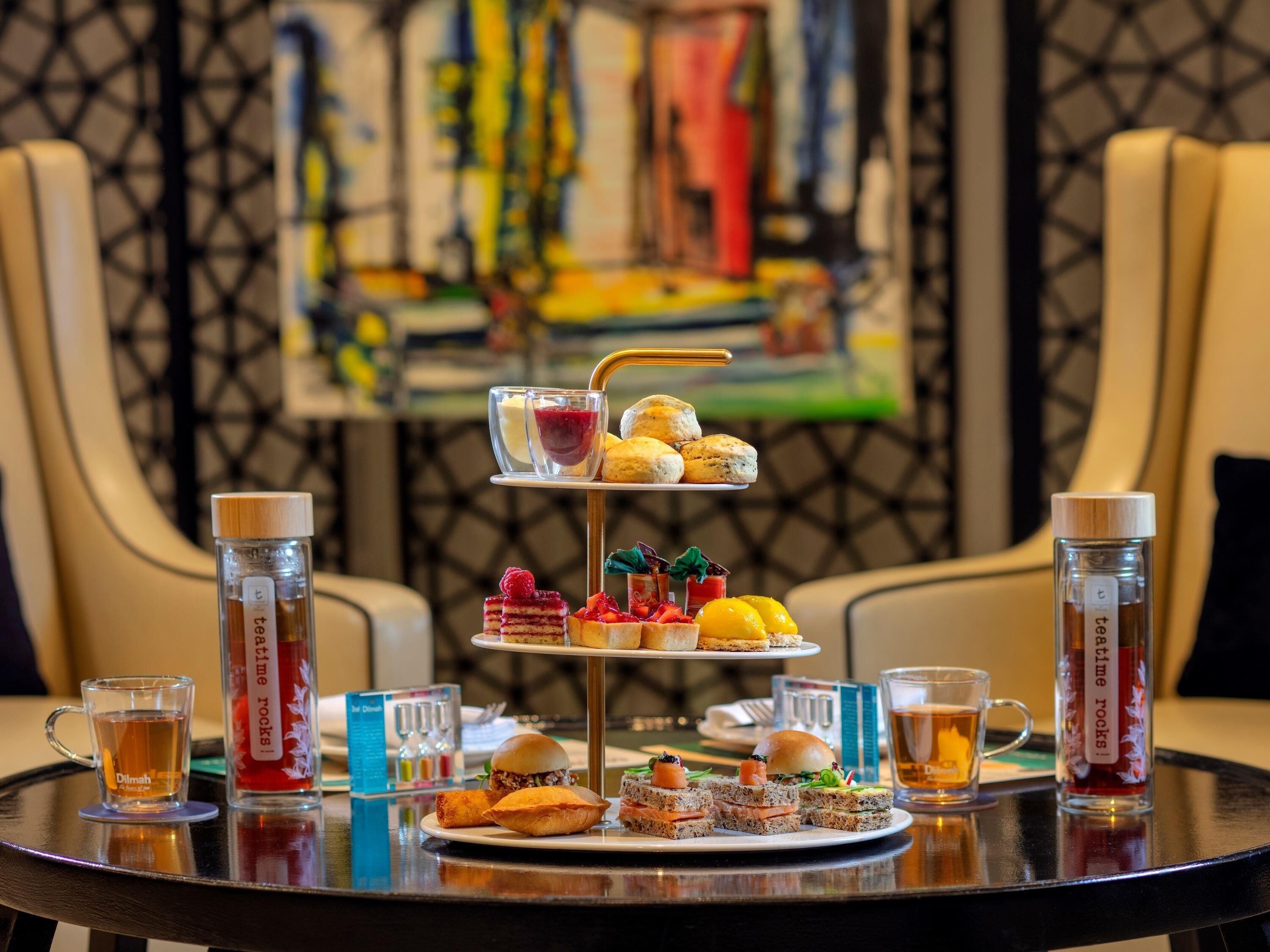 Pullman Dubai Creek City Centre Hotel