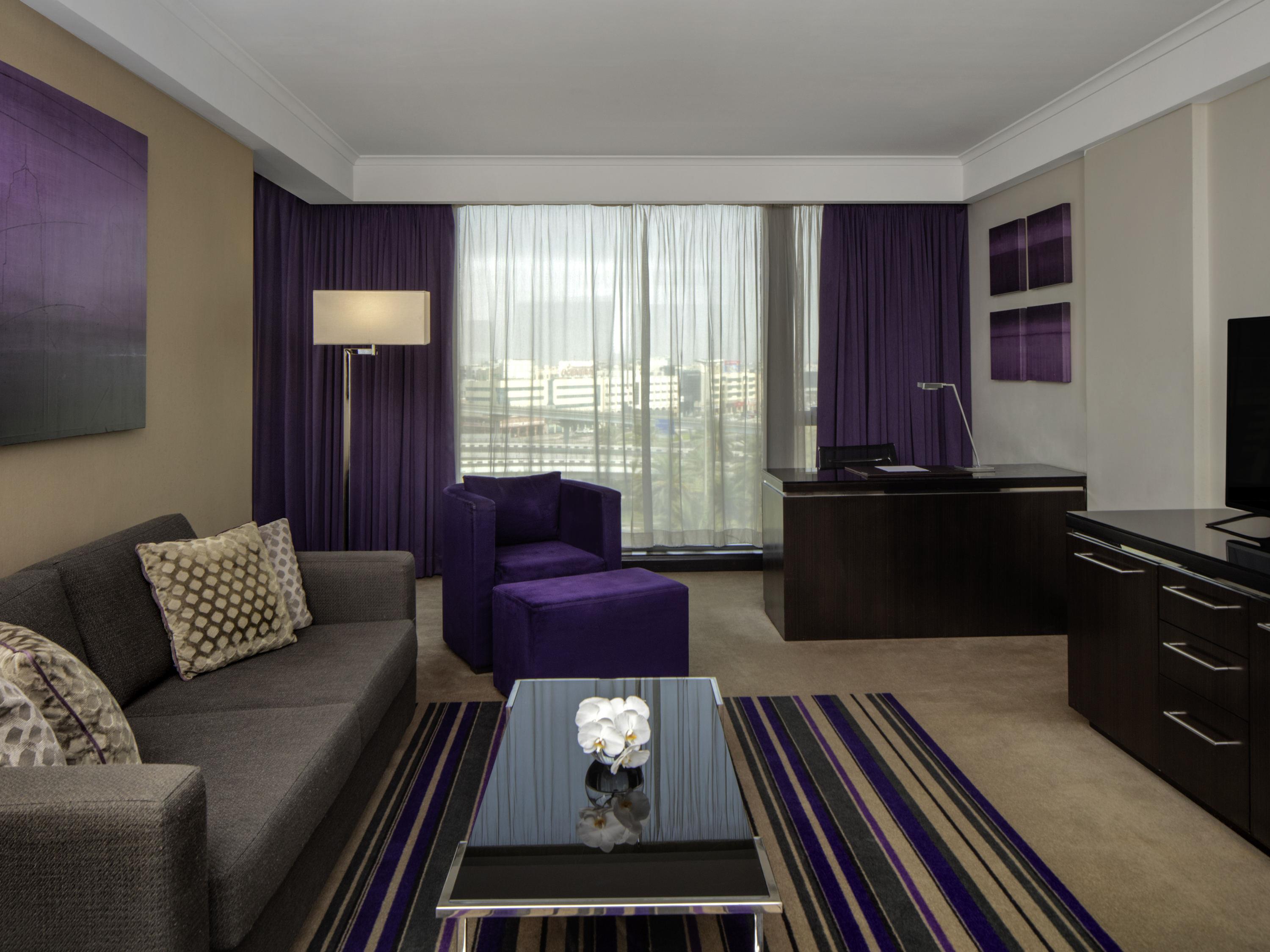 Pullman Dubai Creek City Centre Hotel