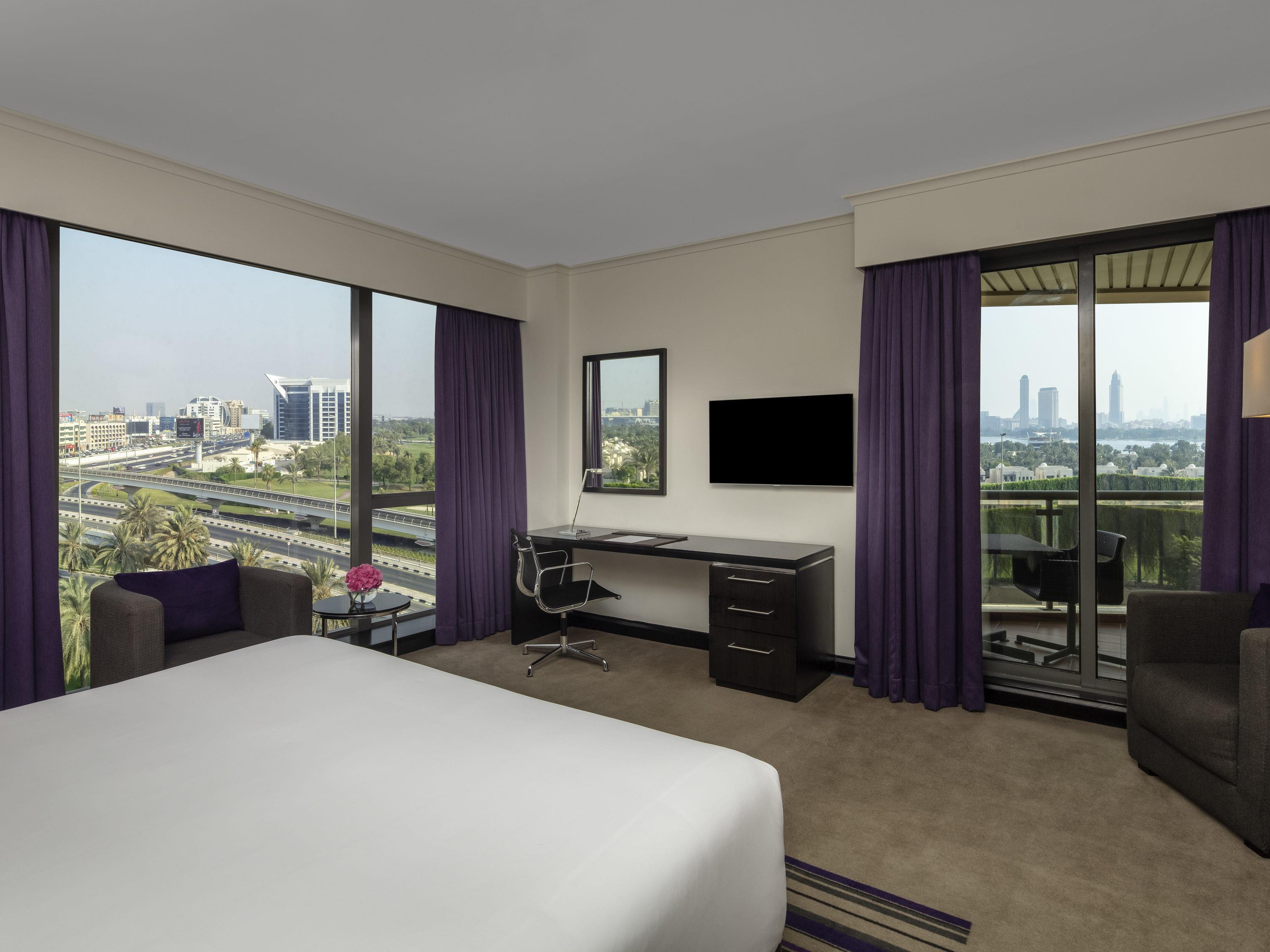 Pullman Dubai Creek City Centre Hotel