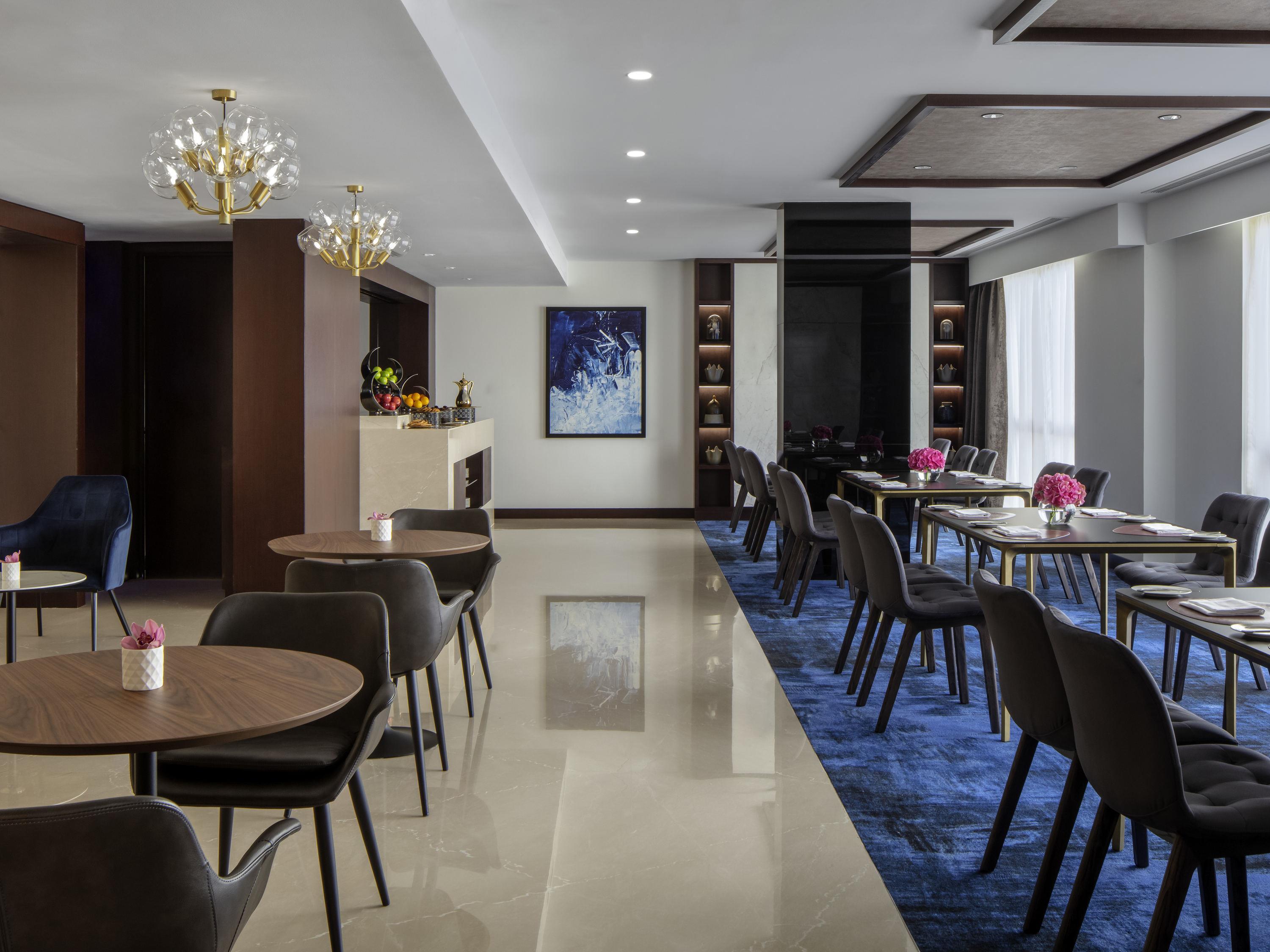 Pullman Dubai Creek City Centre Hotel