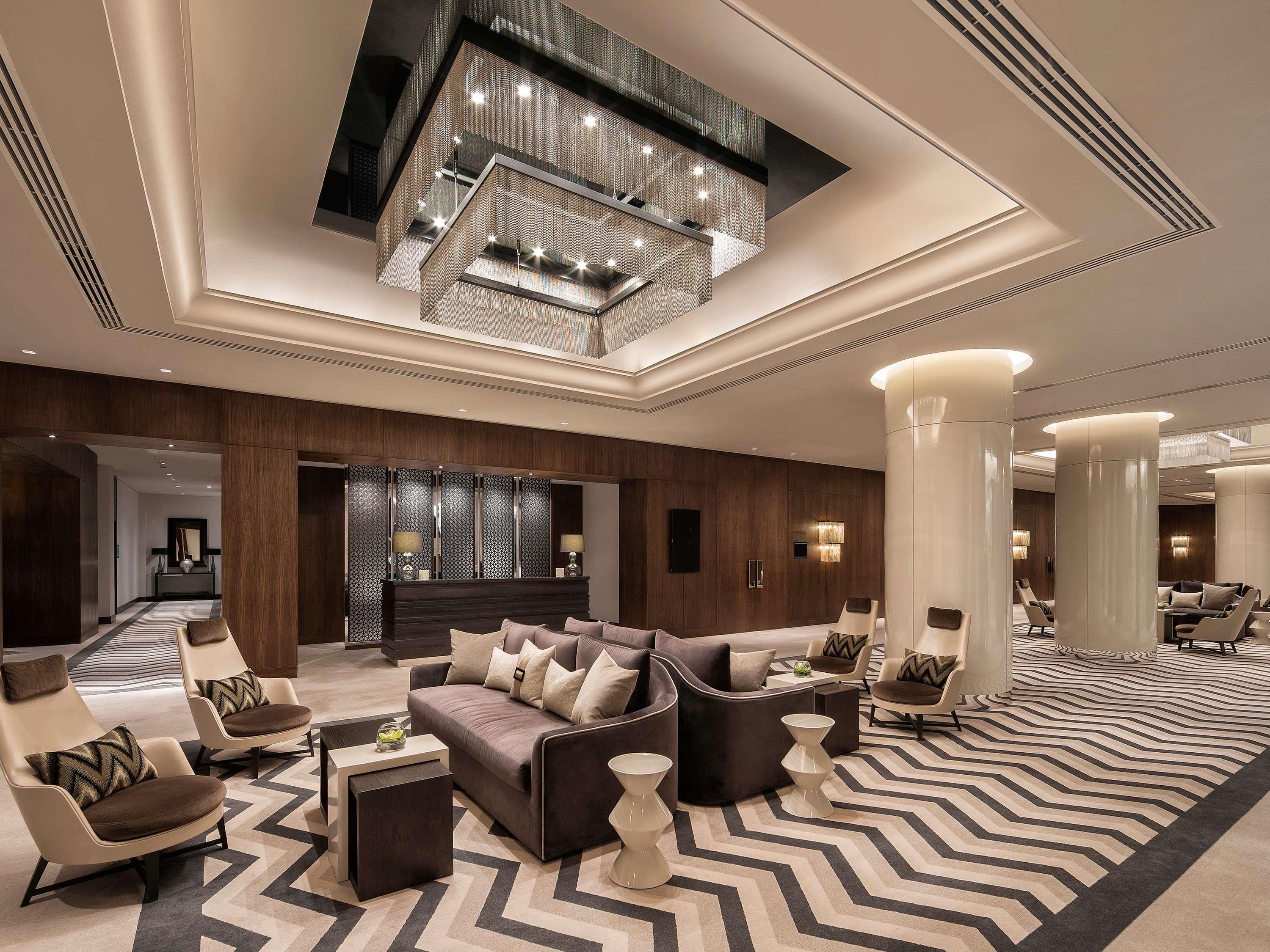 Pullman Dubai Creek City Centre Hotel