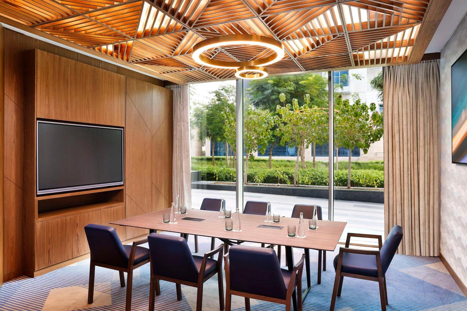 Tumbi Hotel Dubai The Palm, Tapestry Collection by Hilton Tumbi Hotel Dubai The Palm, Tapestry Collection by Hilton