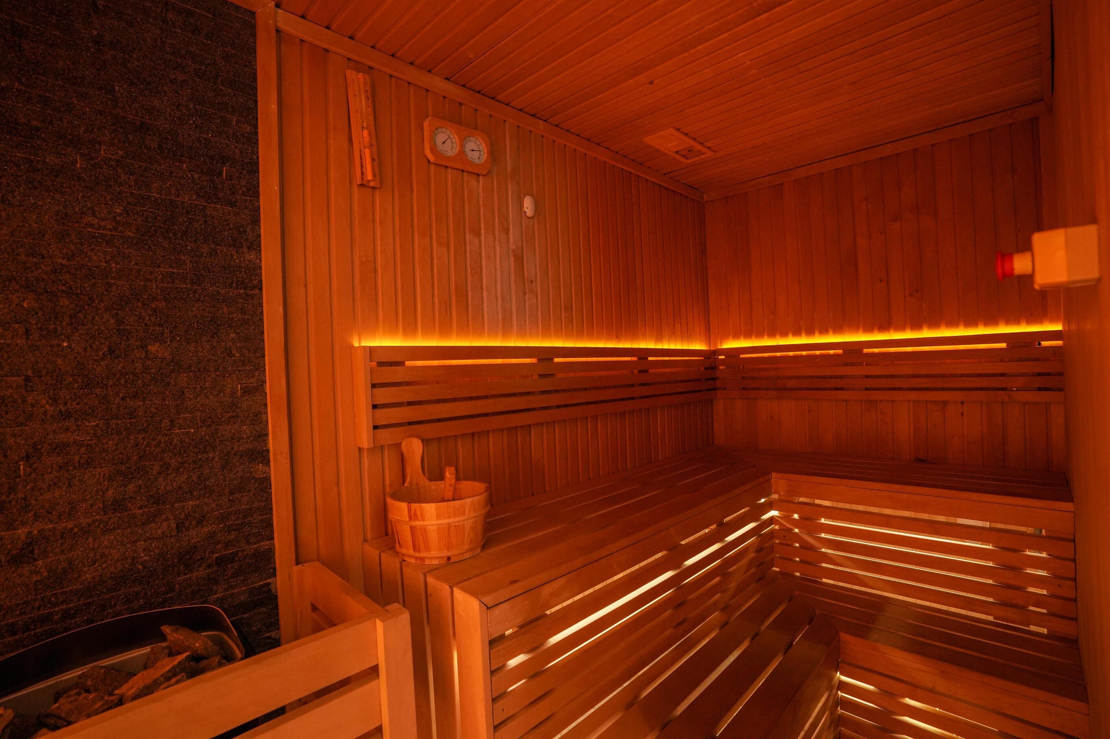 Tumbi Hotel Dubai The Palm, Tapestry Collection by Hilton Tumbi Hotel Dubai The Palm, Tapestry Collection by Hilton