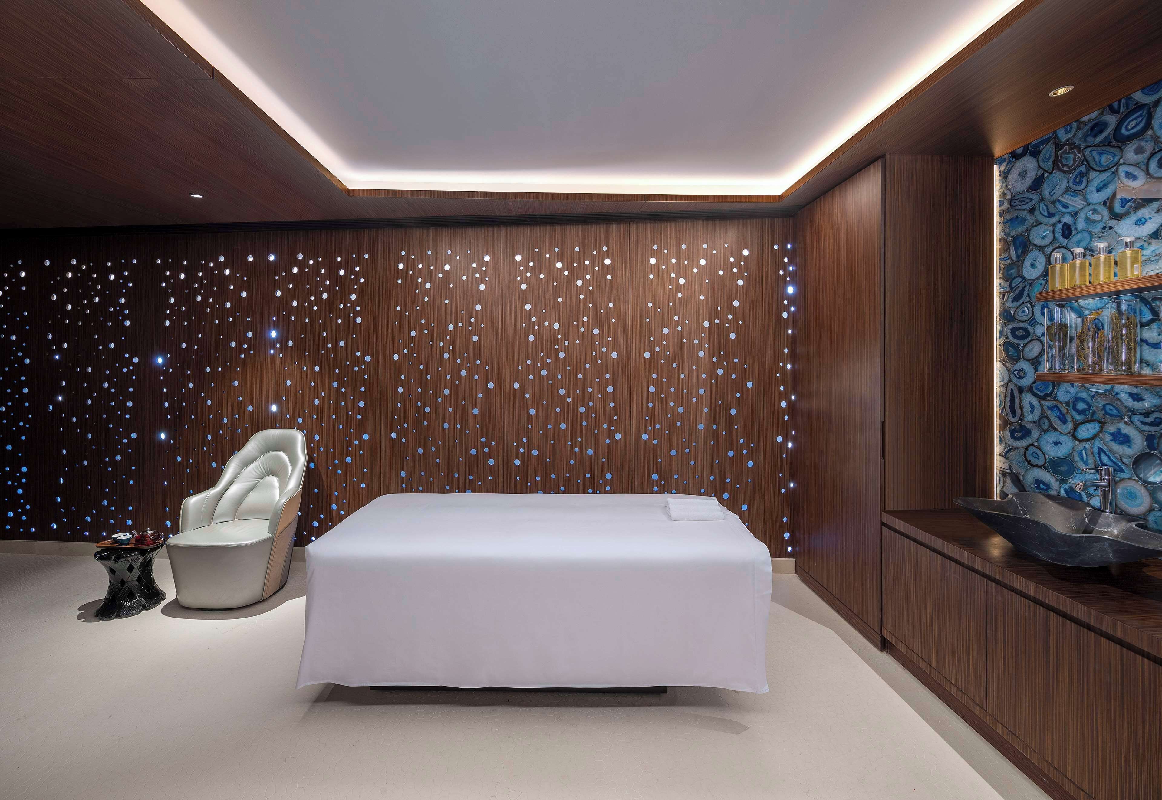 Andaz Dubai The Palm by Hyatt Andaz Dubai The Palm by Hyatt