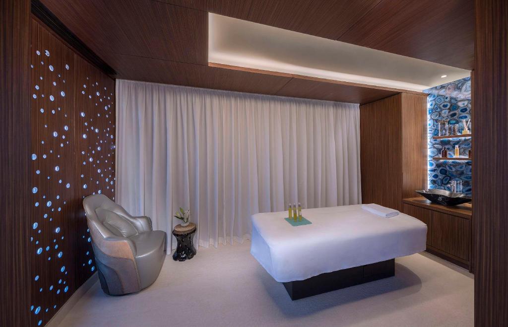 Andaz Dubai The Palm by Hyatt Andaz Dubai The Palm by Hyatt