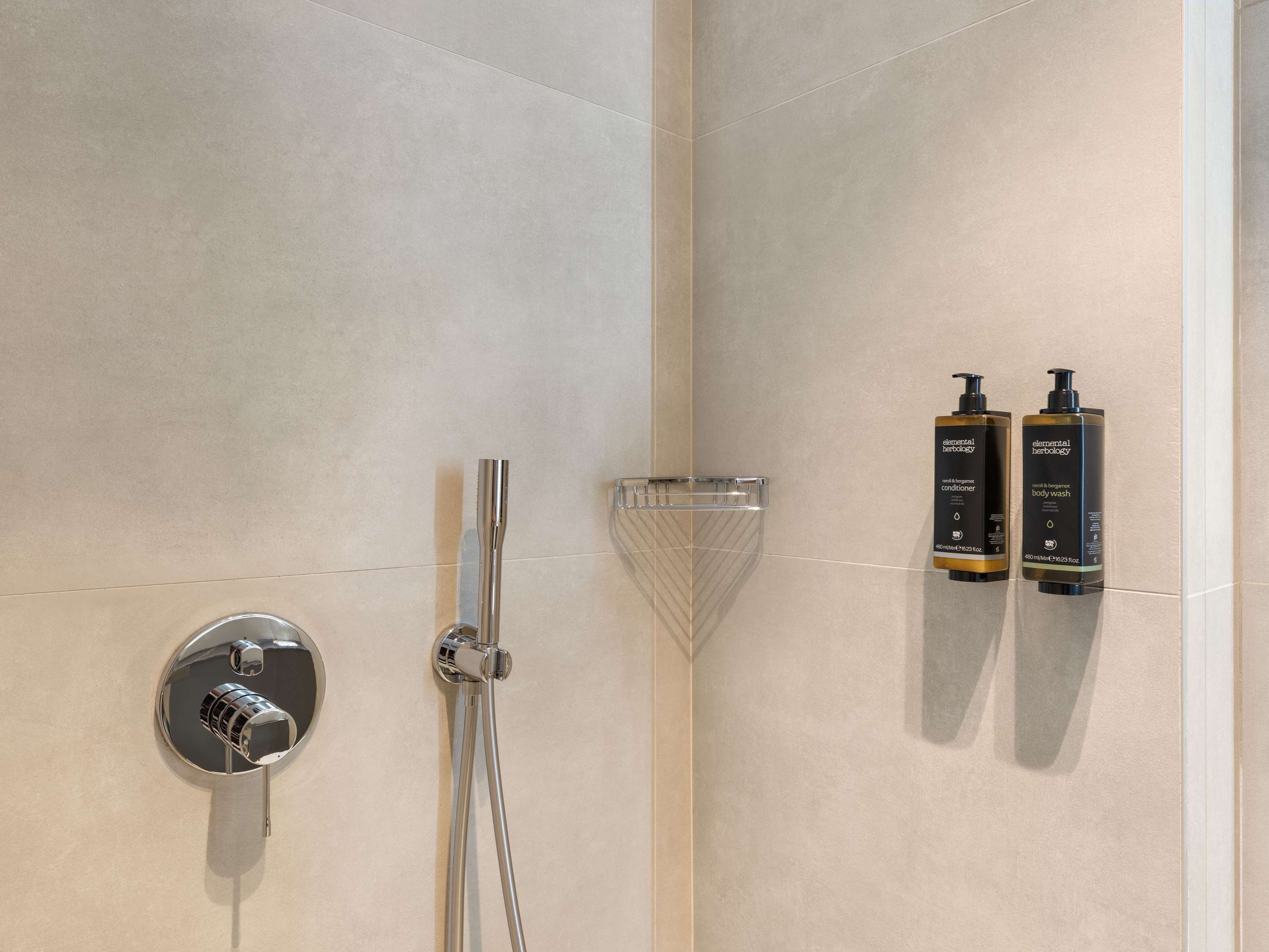 Mercure Tirana Mercure Tirana