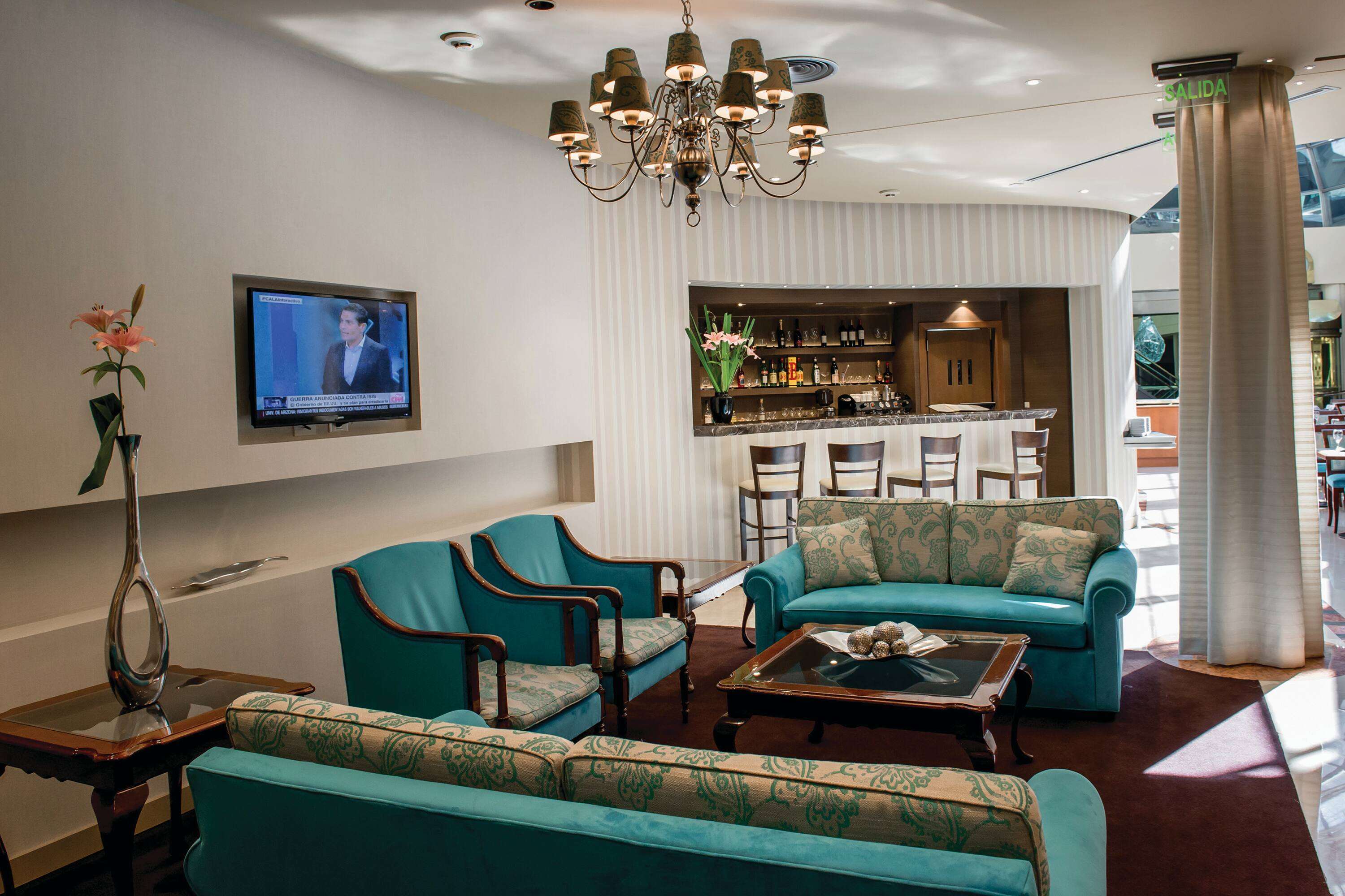 Howard Johnson Plaza by Wyndham Buenos Aires Florida Street