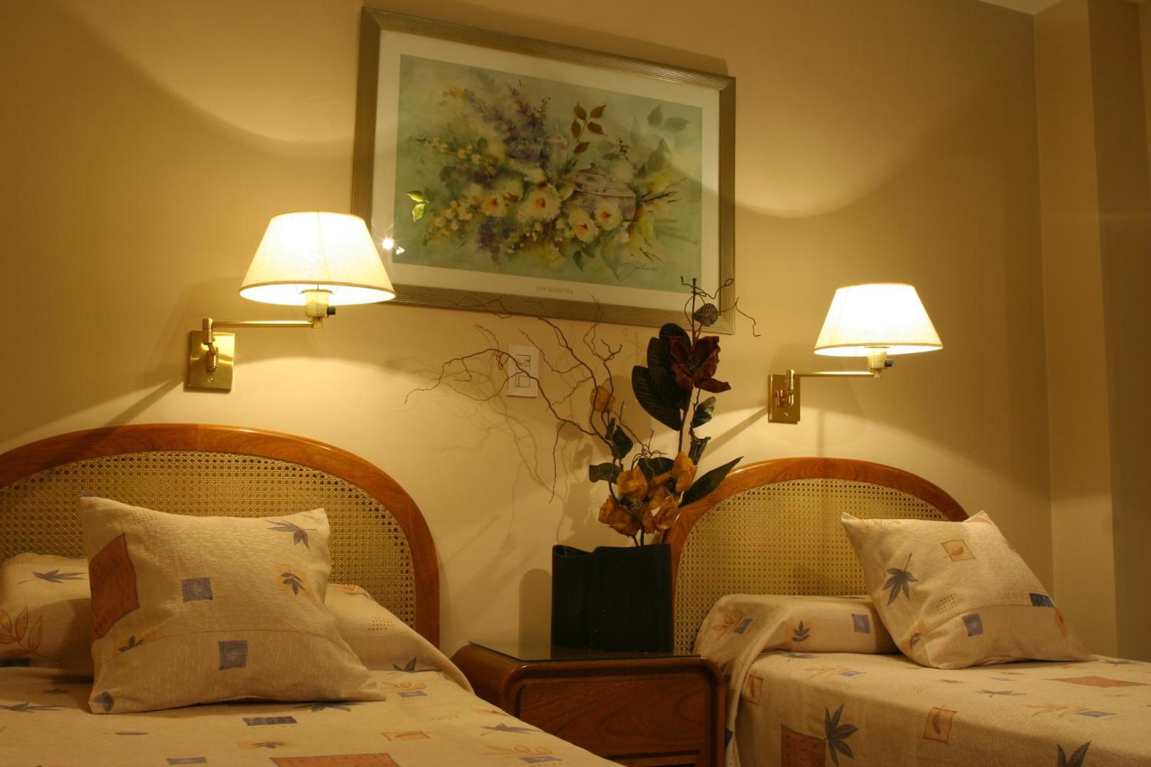 Crillon Mendoza Crillon Mendoza