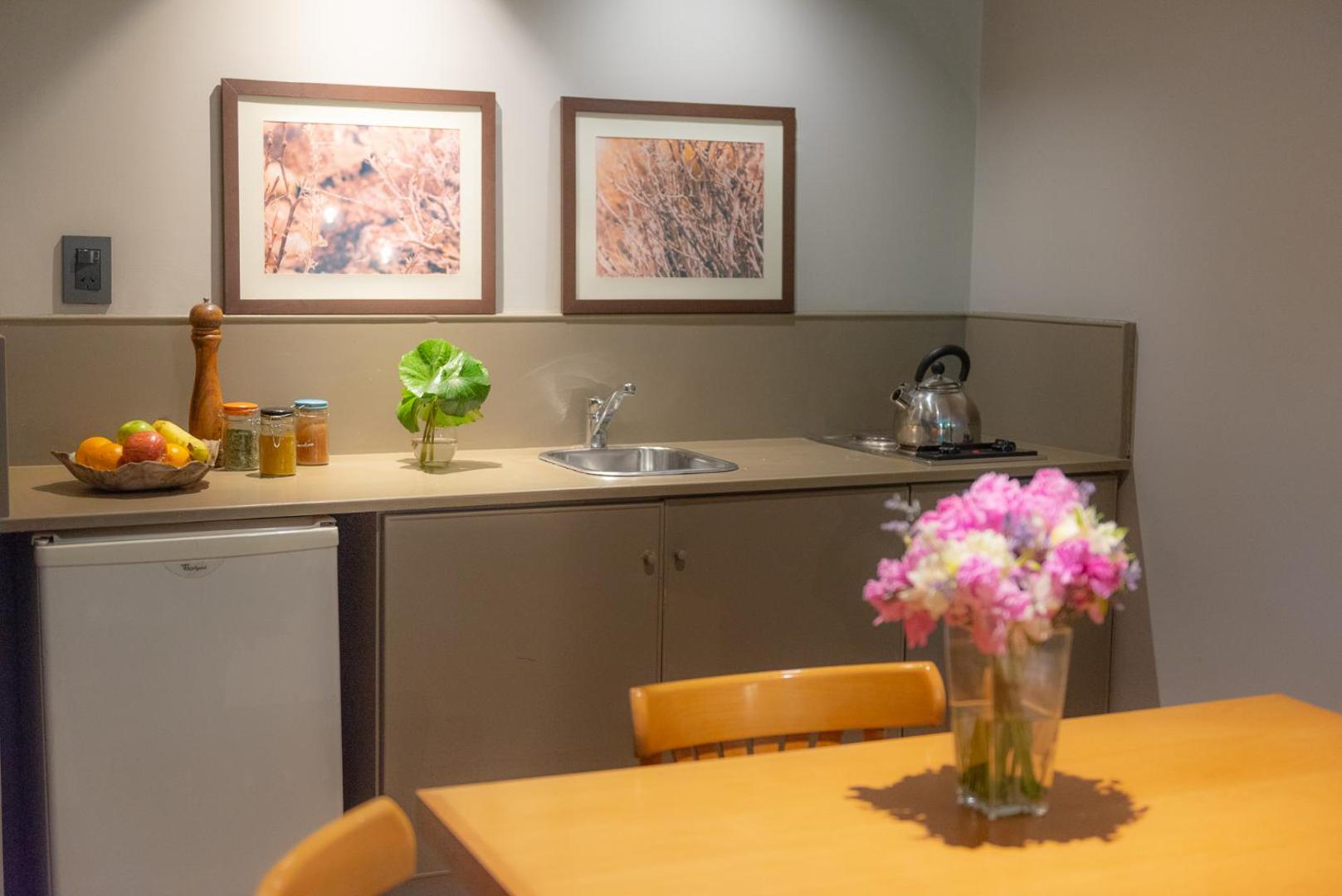 Portal Plaza Suites Portal Plaza Suites