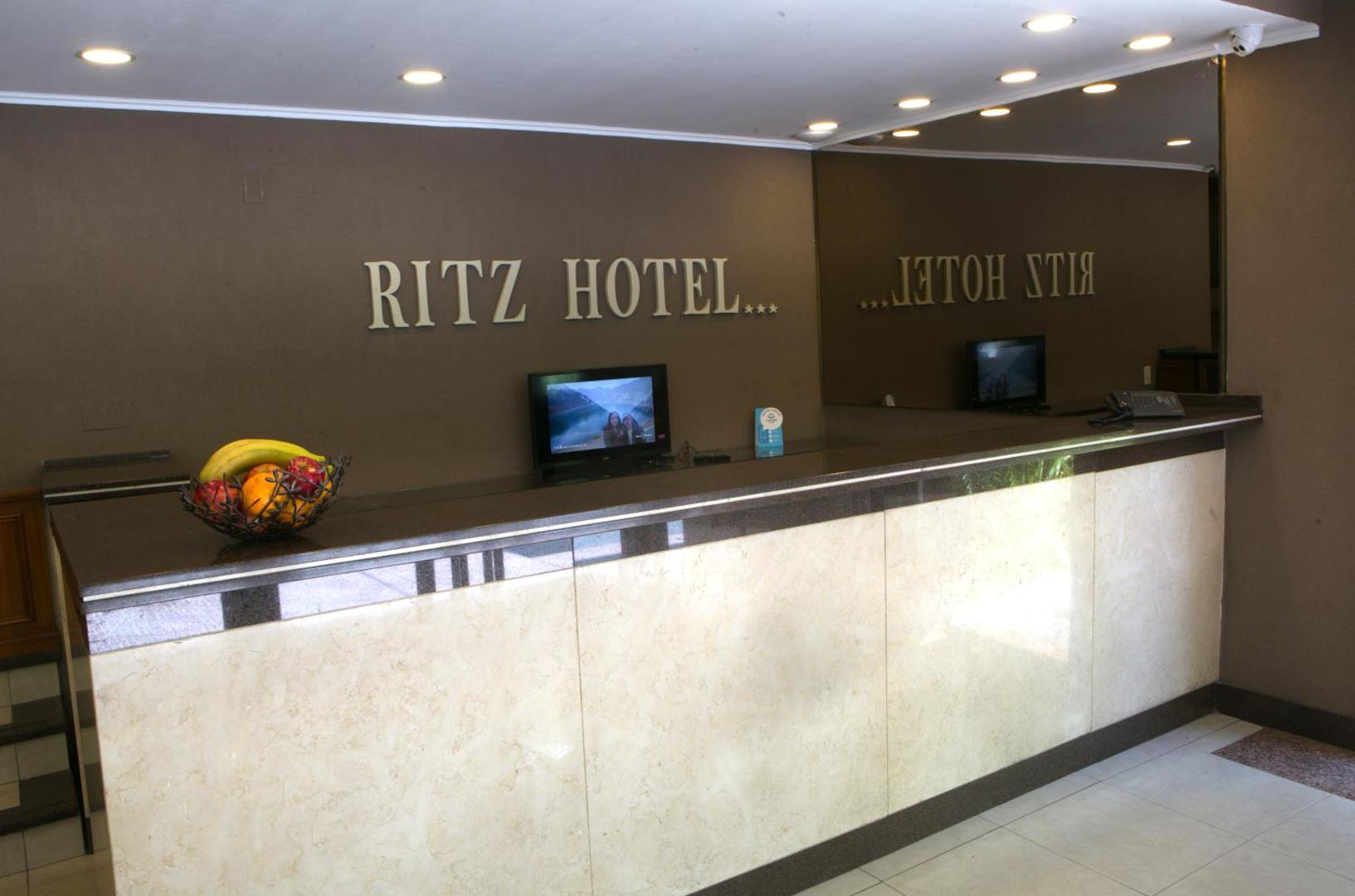 Ritz Mendoza Ritz Mendoza