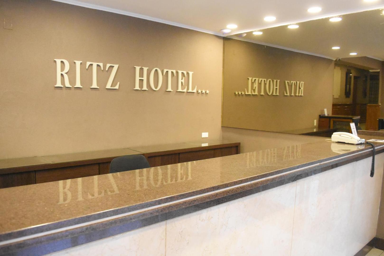 Ritz Mendoza Ritz Mendoza
