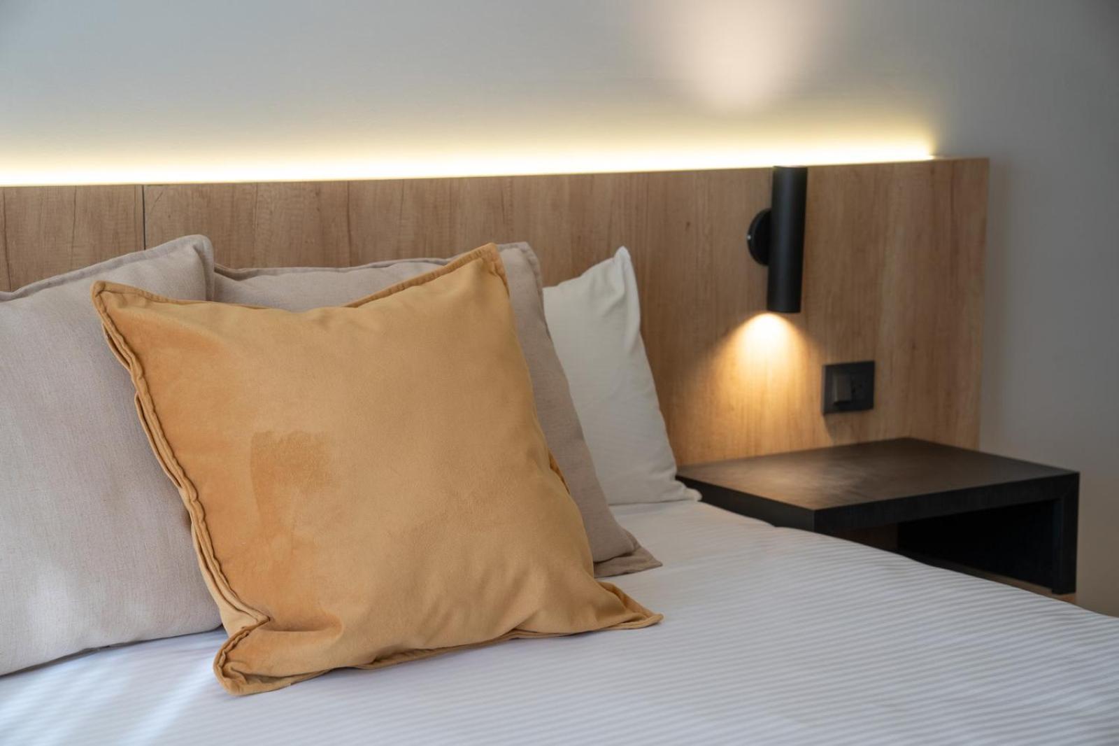 Urbana Suites Hotel Urbana Suites Hotel