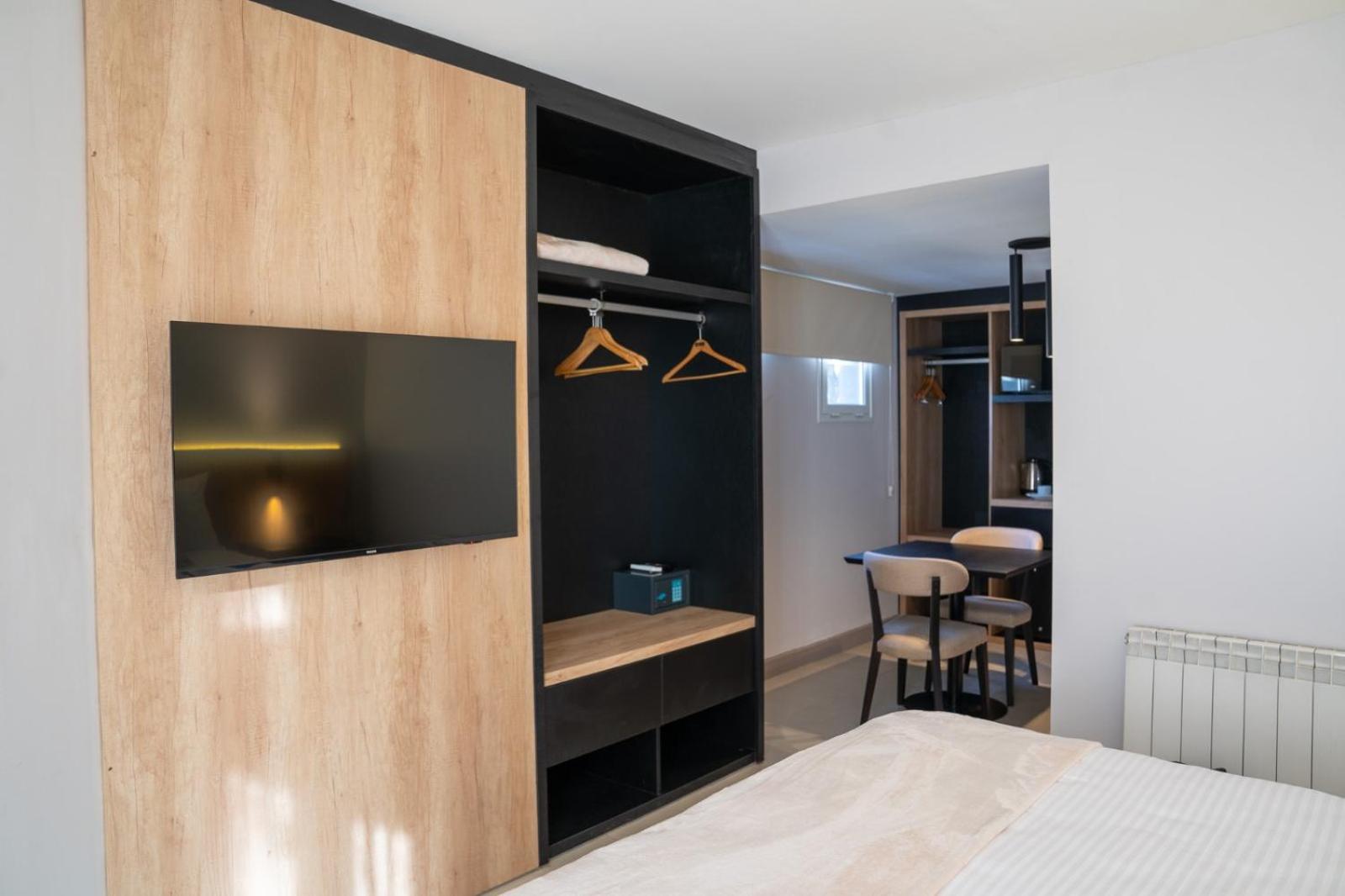 Urbana Suites Hotel Urbana Suites Hotel