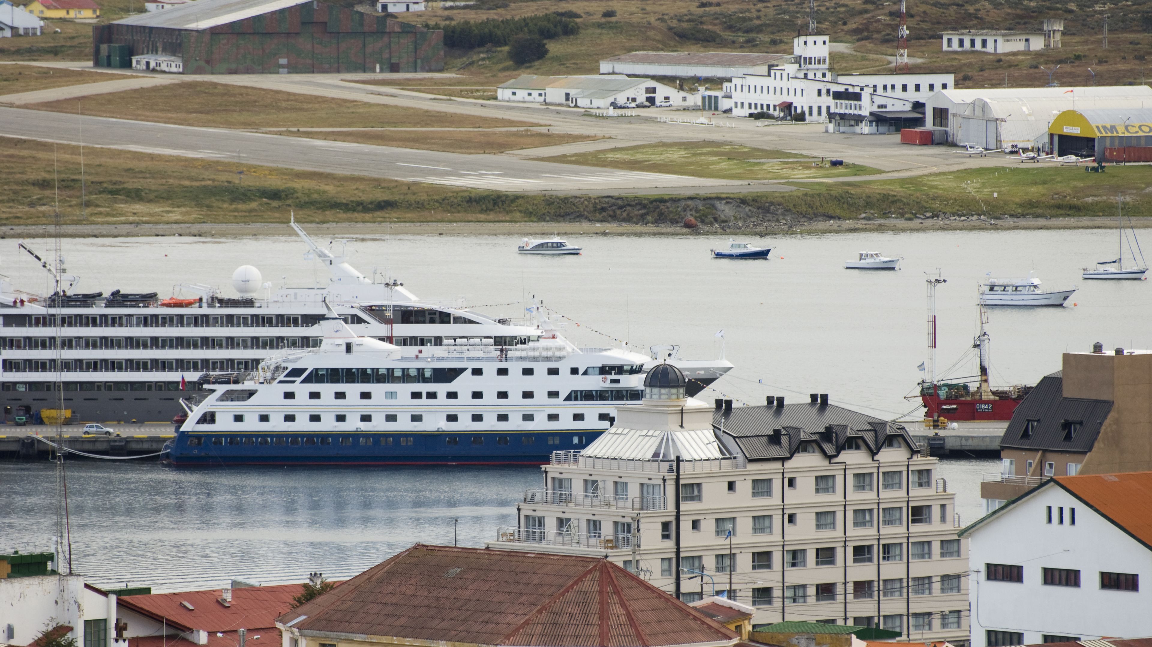 Cilene del Faro Suites & Spa Cilene del Faro Suites & Spa
