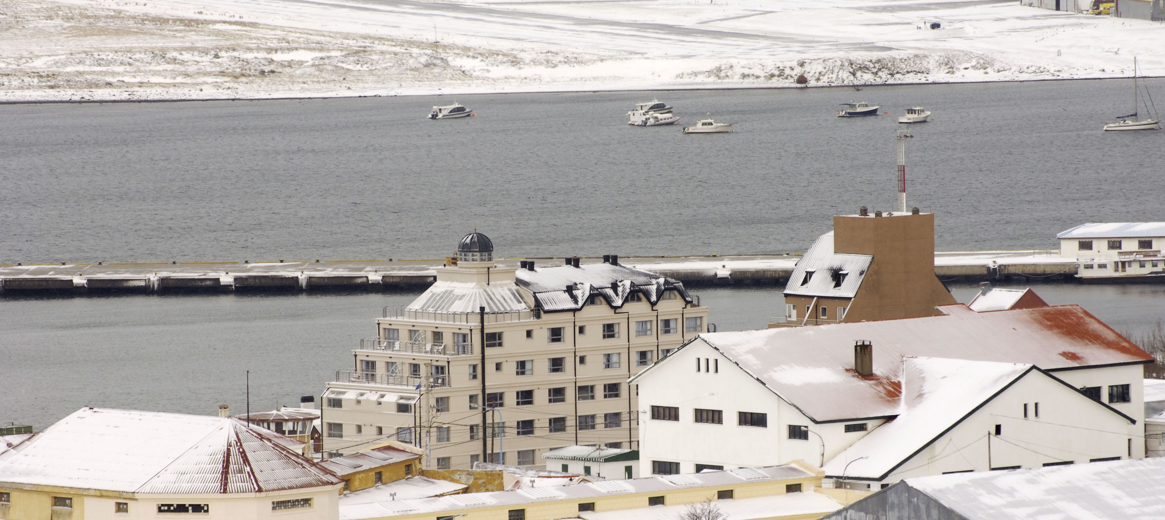 Cilene del Faro Suites & Spa Cilene del Faro Suites & Spa