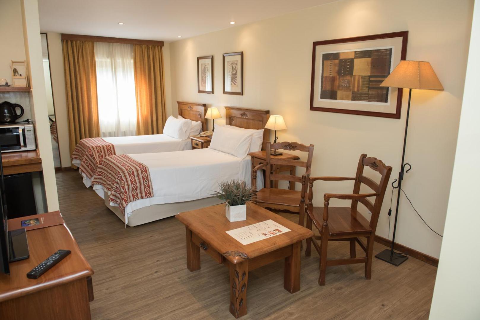 Hostal del Bosque Hostal del Bosque