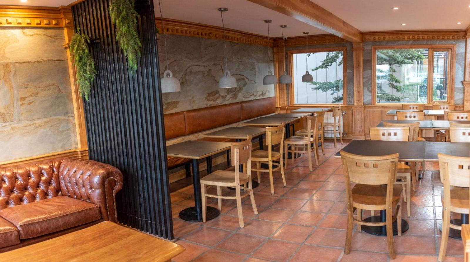 Hostal del Bosque Hostal del Bosque
