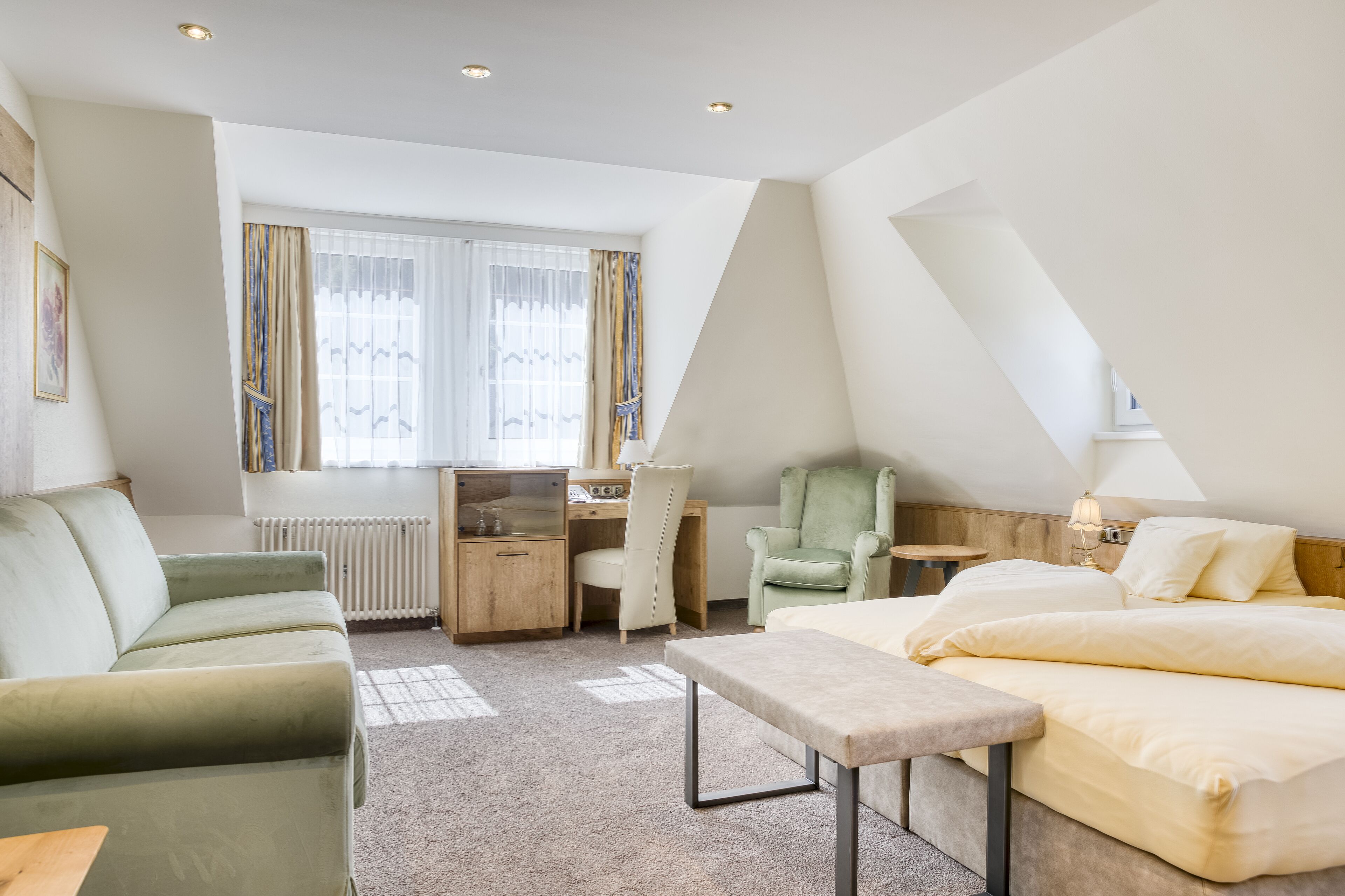 Gourmet- & Wellness-Hotel Alte Post Gourmet- & Wellness-Hotel Alte Post