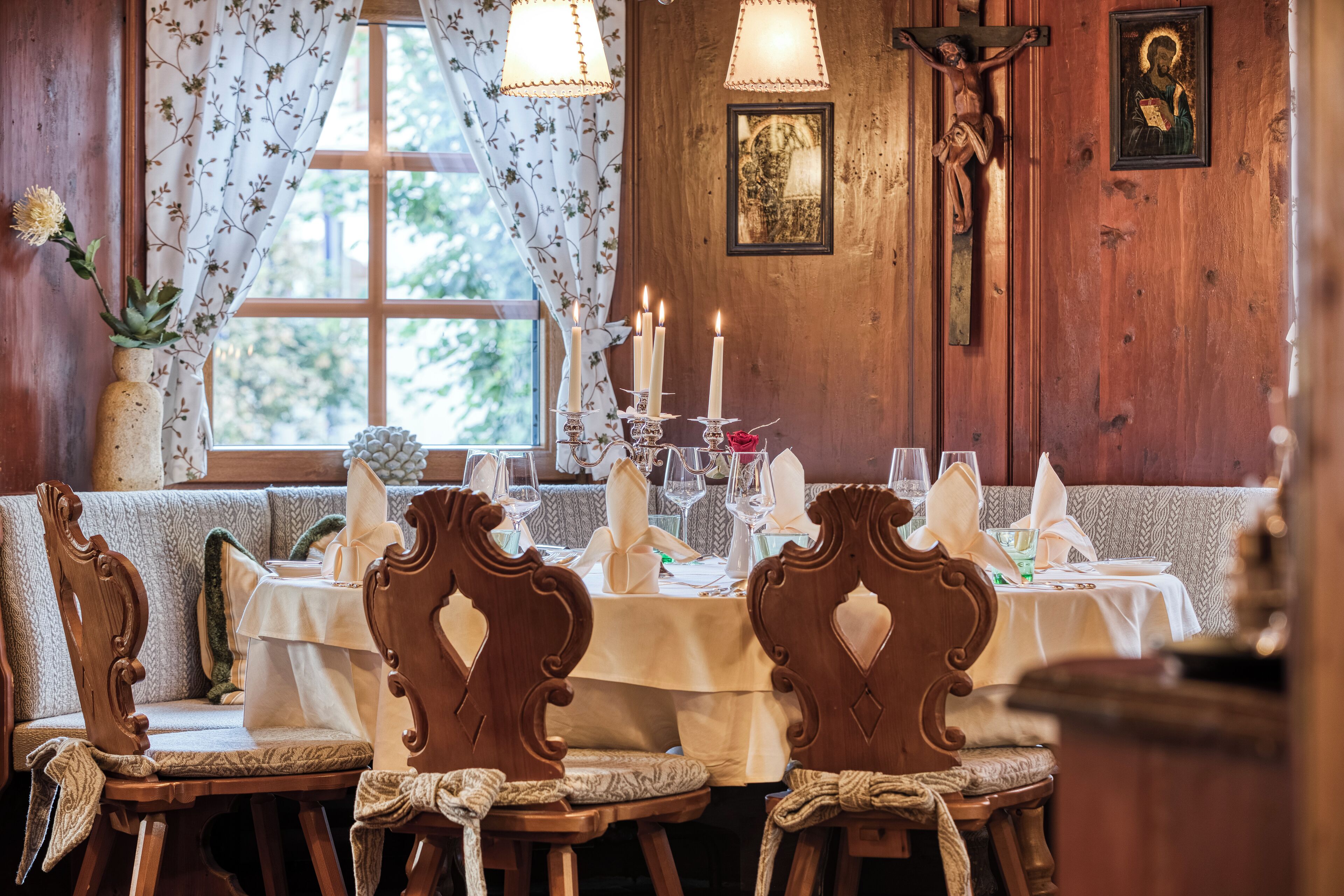 Gourmet- & Wellness-Hotel Alte Post Gourmet- & Wellness-Hotel Alte Post