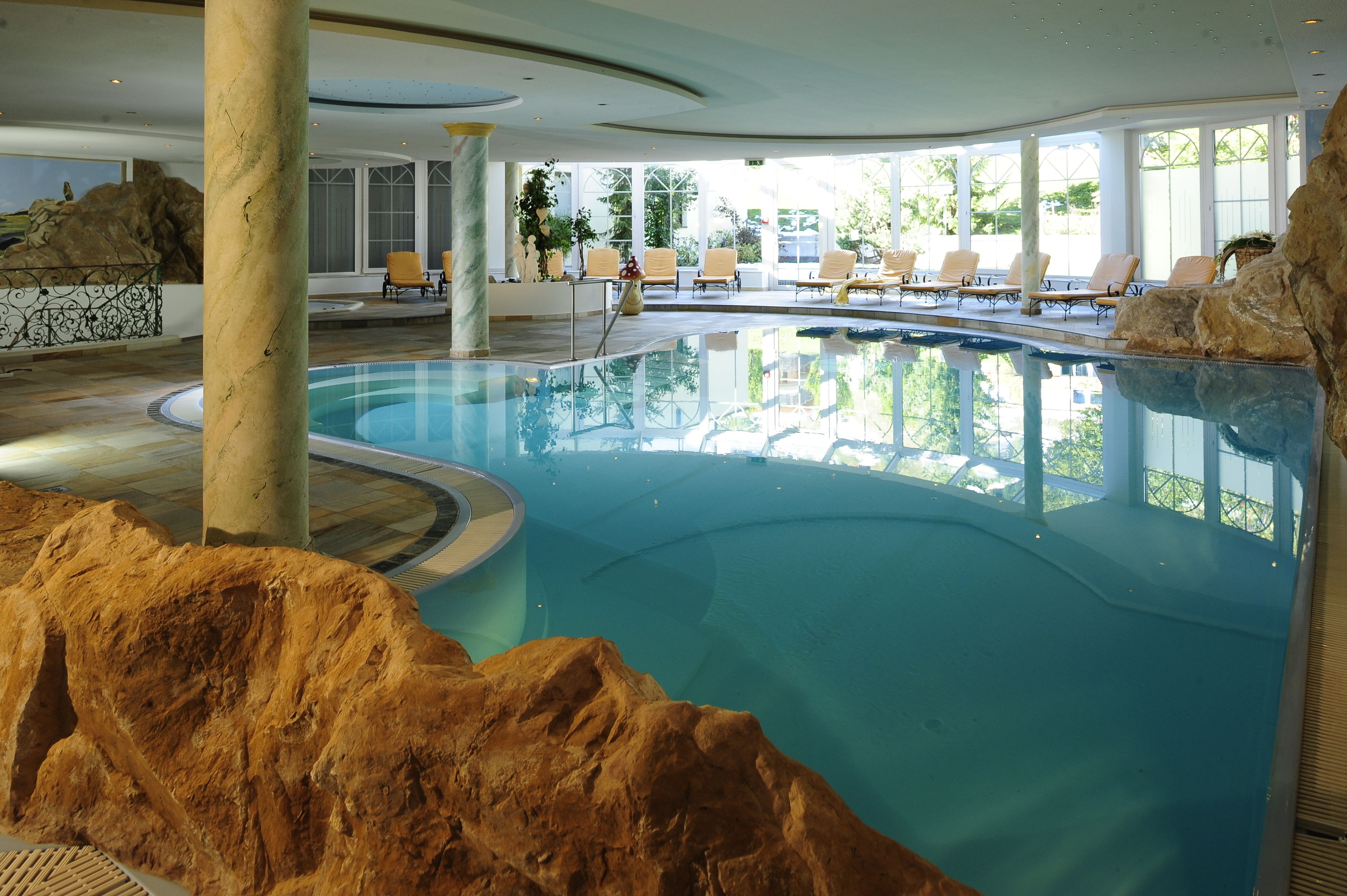 Gourmet- & Wellness-Hotel Alte Post Gourmet- & Wellness-Hotel Alte Post